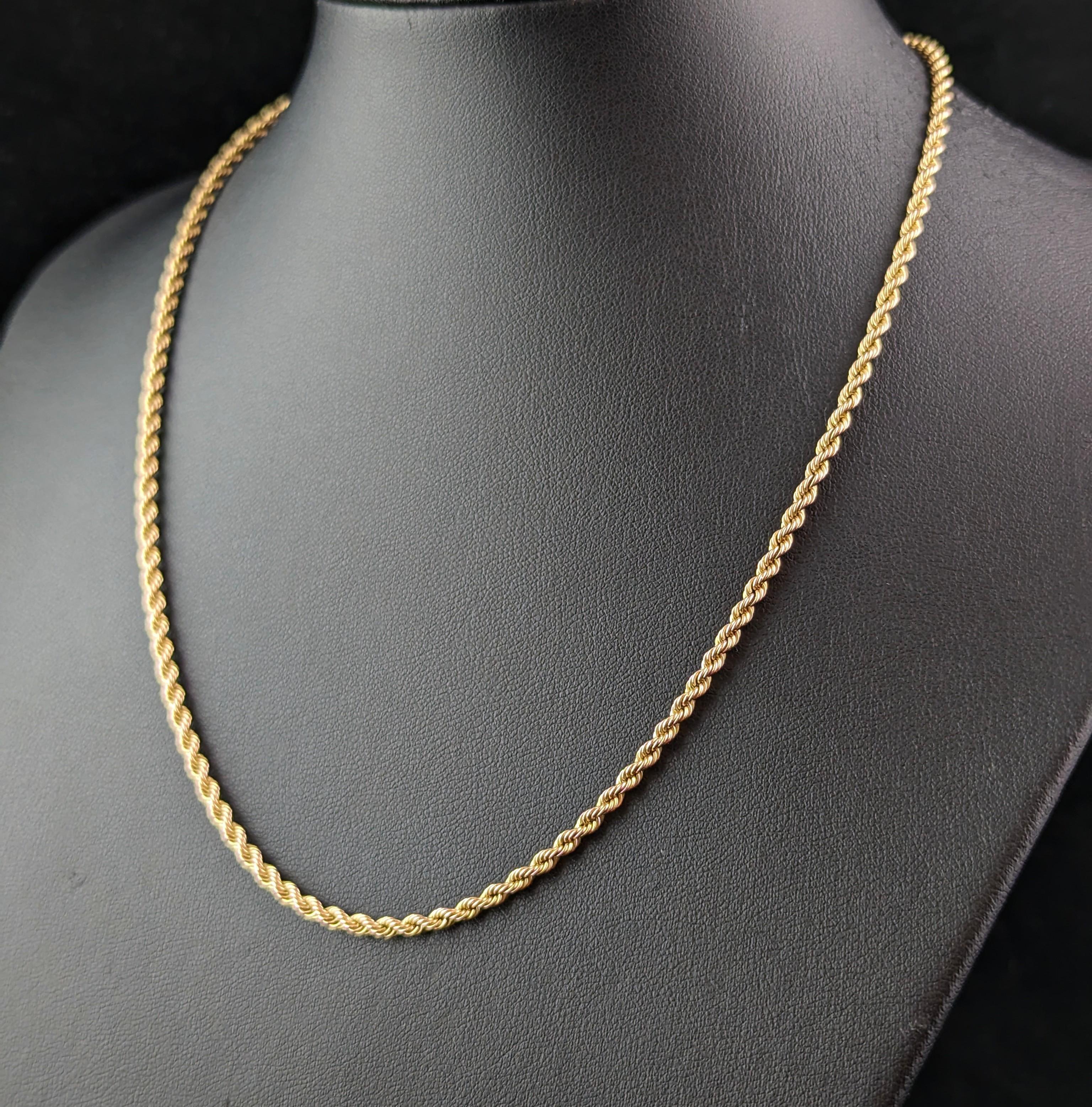 Vintage 9k yellow gold rope twist link chain necklace For Sale 2