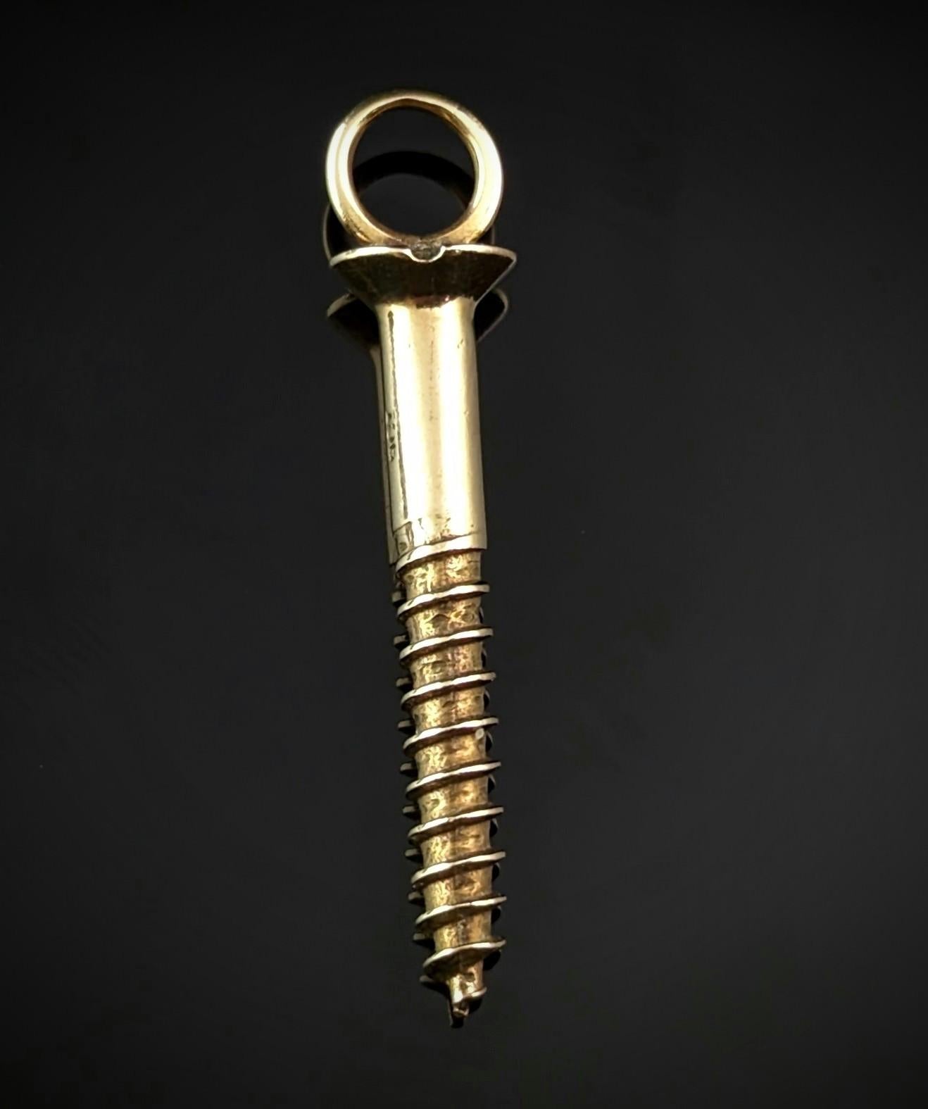 Vintage 9k yellow gold screw pendant, Mid century, Novelty  For Sale 5