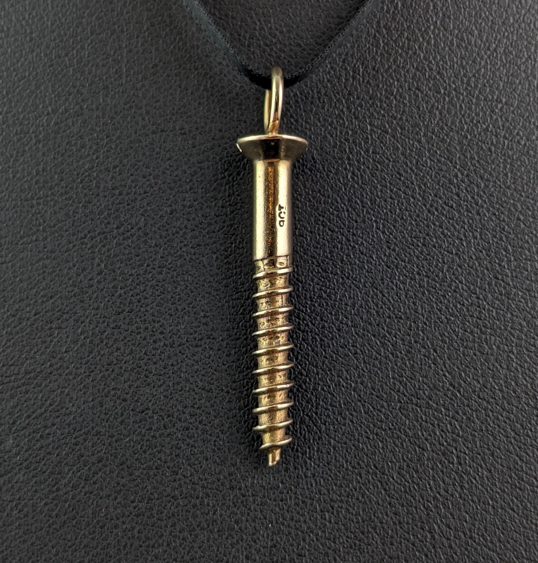 Vintage 9k yellow gold screw pendant, Mid century, Novelty  For Sale 6