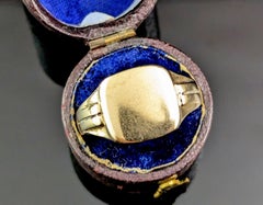 Anello con sigillo in oro giallo 9 carati, Vintage By