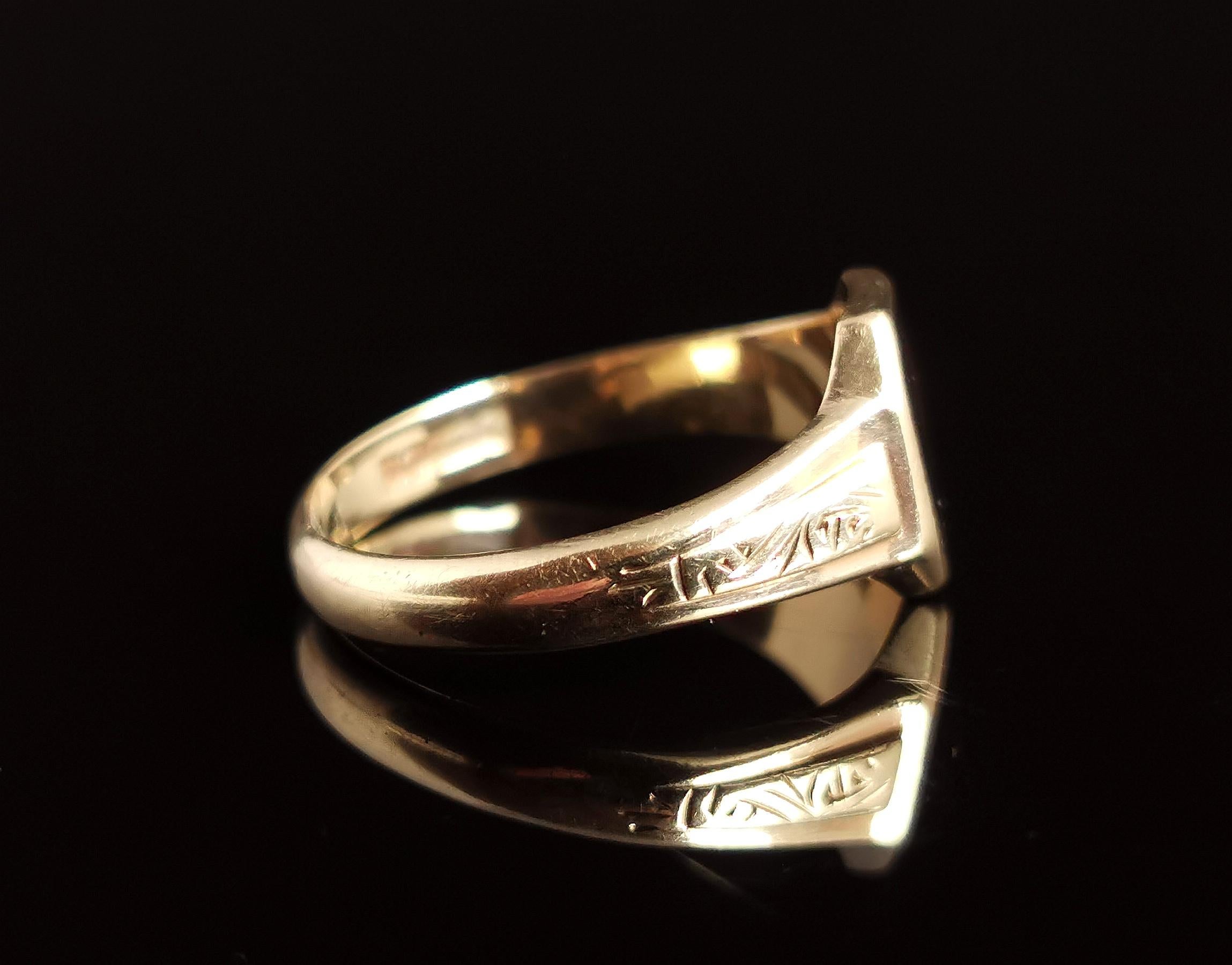 Siegelring aus 9 Karat Gelbgold, rosa Ring (Modernistisch)