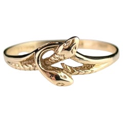 Vintage 9k yellow gold skinny snake ring