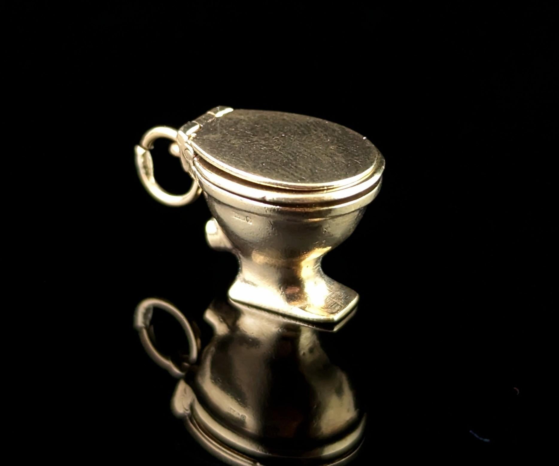 Women's or Men's Vintage 9k yellow gold Toilet pendant, Articulated, Mid century, lavatory For Sale
