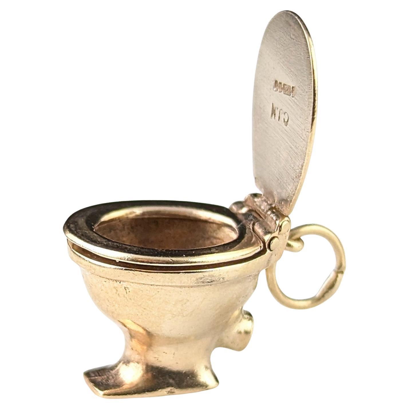 Vintage 9k yellow gold Toilet pendant, Articulated, Mid century, lavatory For Sale