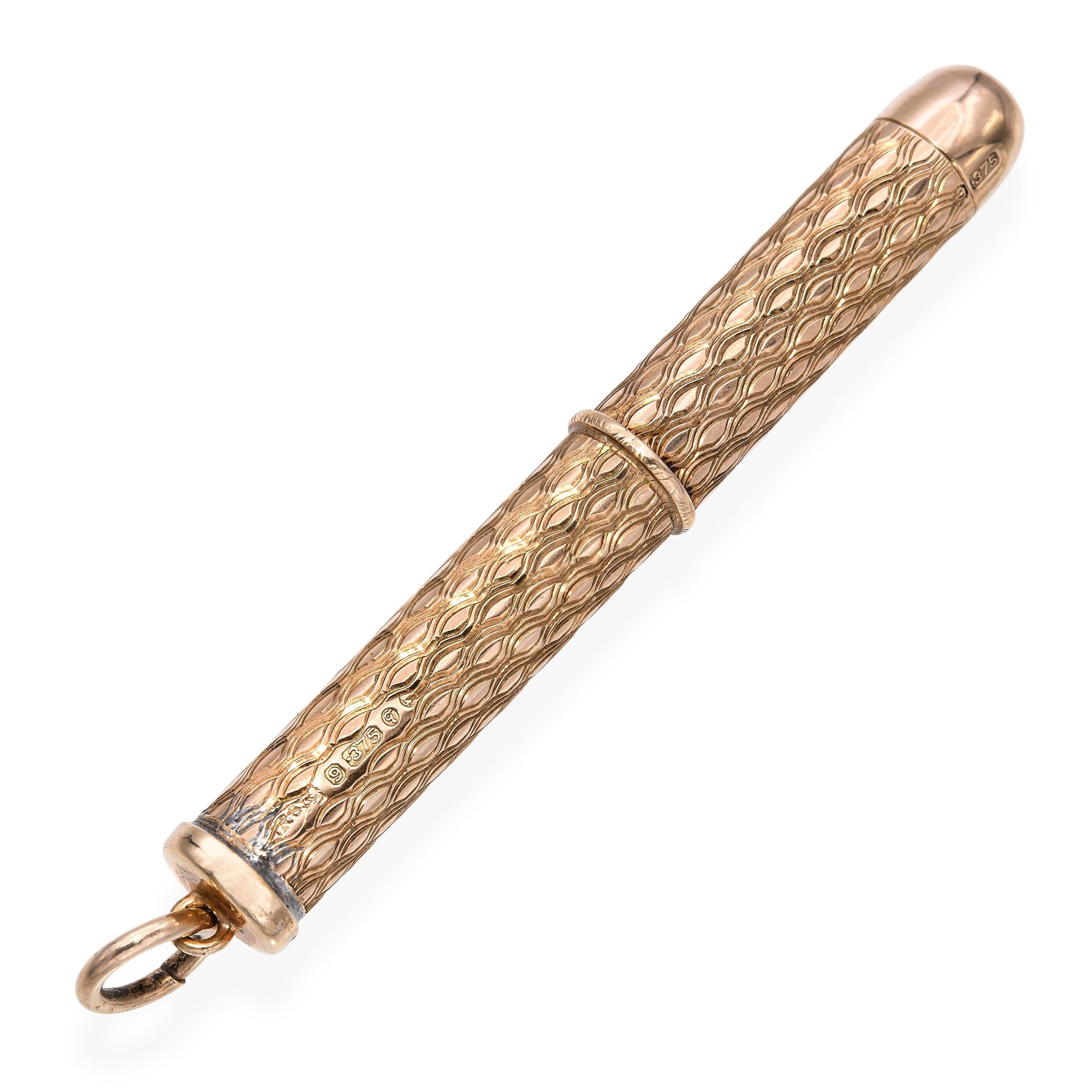 Vintage 9k Yellow Gold Twist Action Toothpick en vente 1