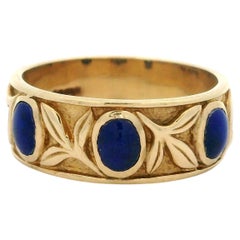 Vintage 9k Yellow Gold Vivid Blue Lapis Floral 7.4mm Wide Cigar Band Ring