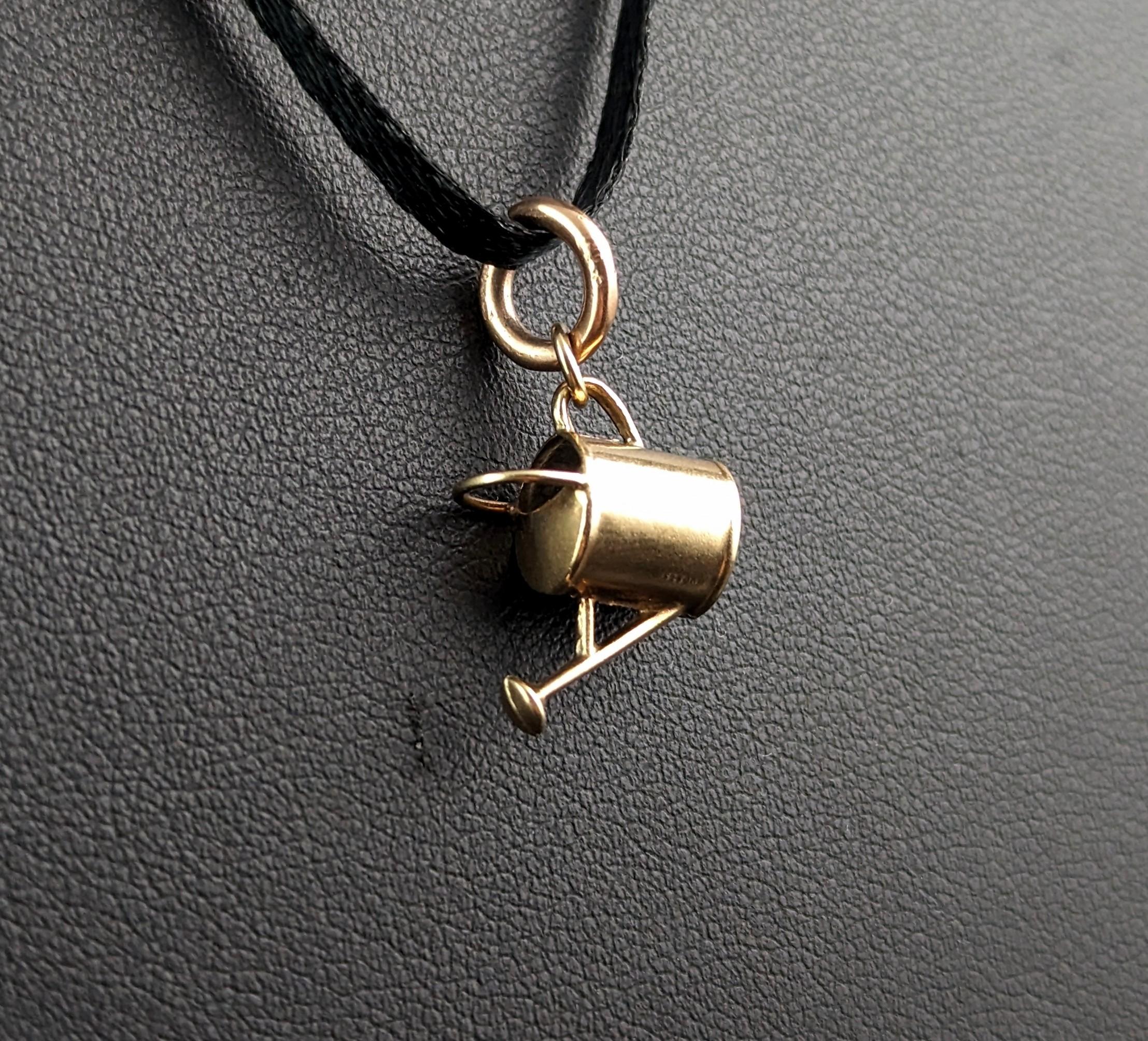 Vintage 9k yellow gold watering can charm, pendant  In Good Condition In NEWARK, GB