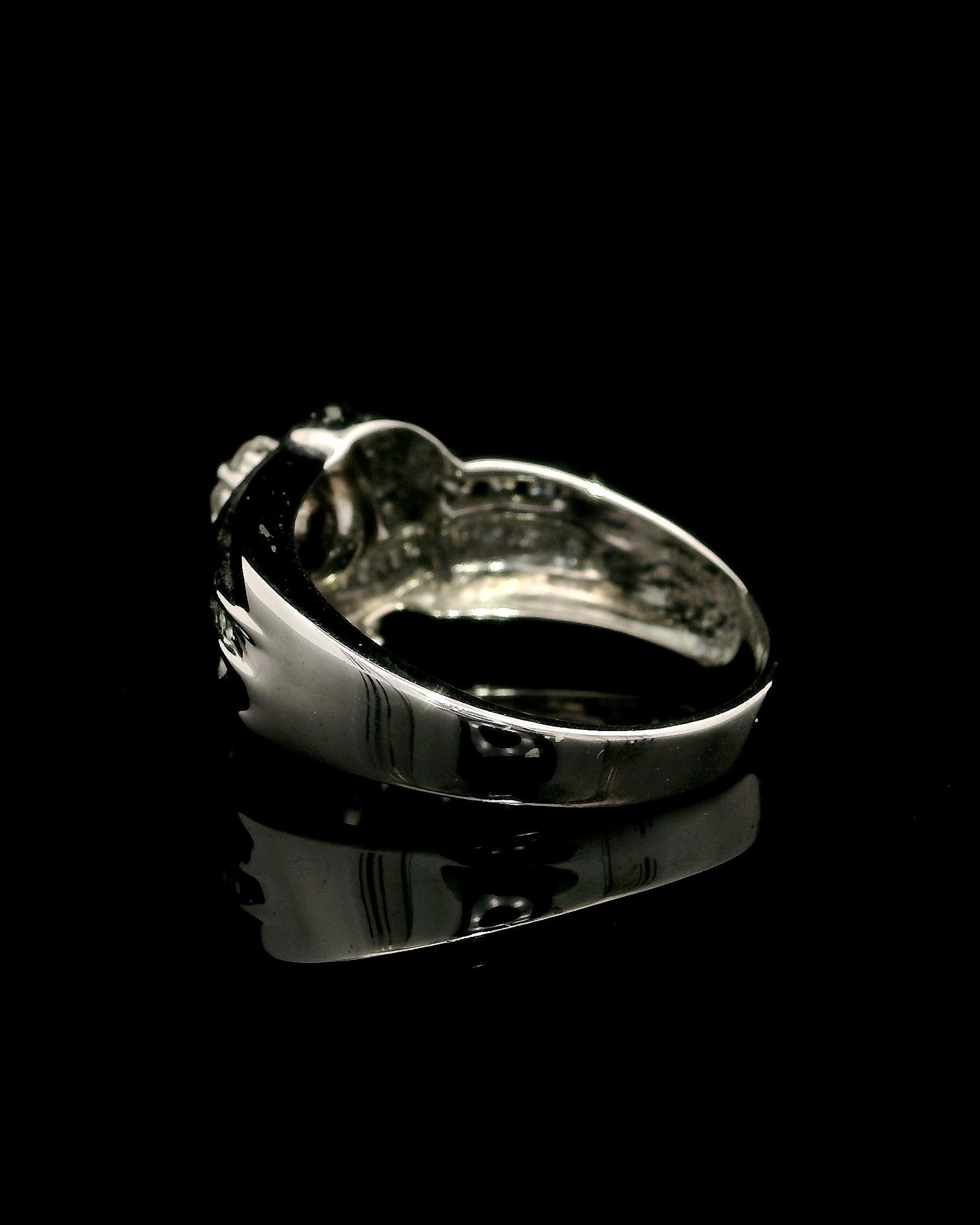 Anello con diamanti in oro 9kt vintage - circa 1,00 carati di diamanti tondi e baguette in vendita 5