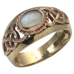 Vintage 9KT Gold Moonstone Ring, Oval Cabochon, Circa 1970s, UK O