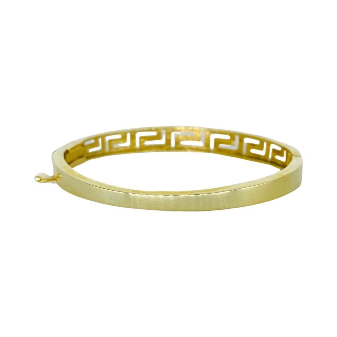 Vintage 9mm Greek Key Bangle 14k Gold In Good Condition For Sale In Miami, FL