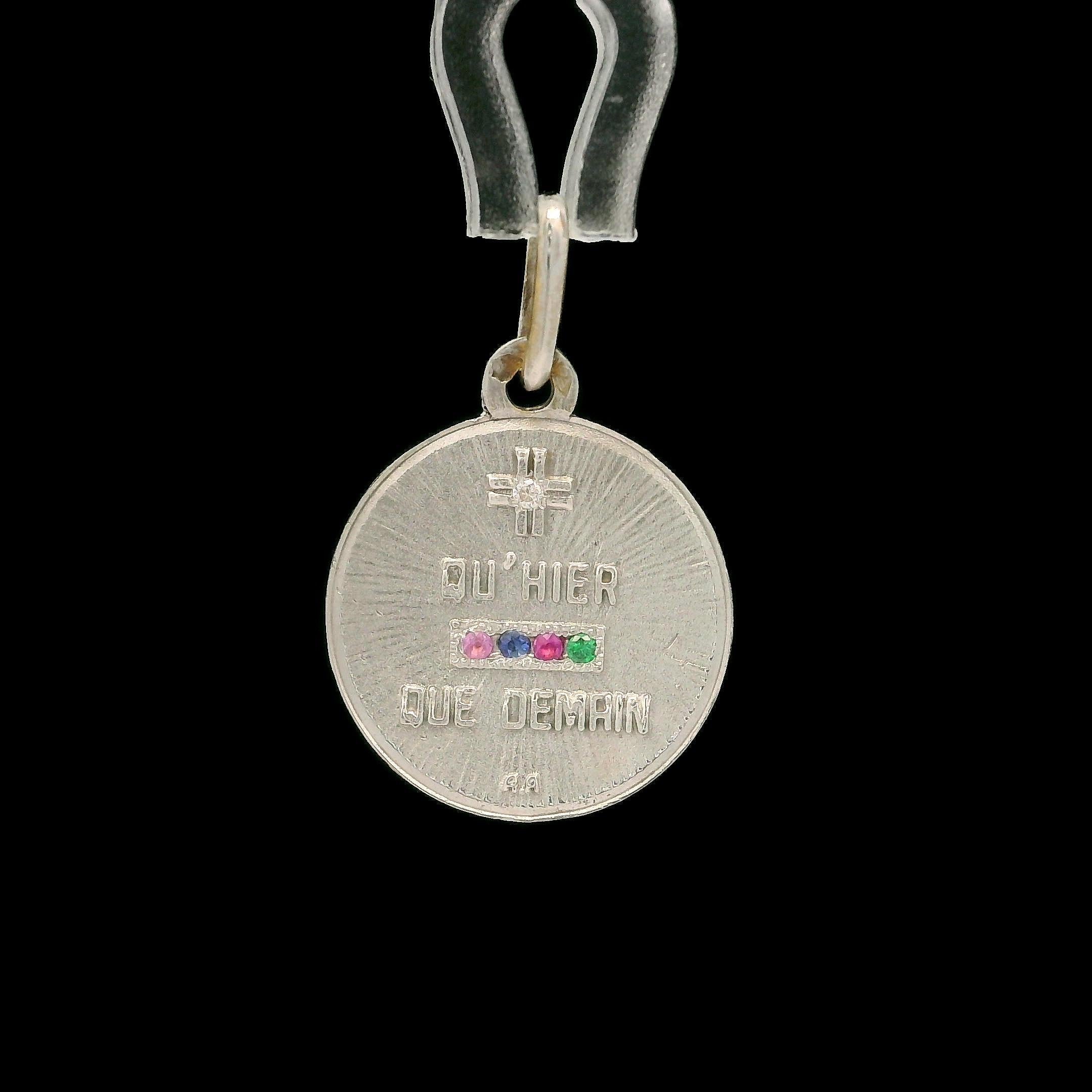  Pendentif médaillon d'amour 