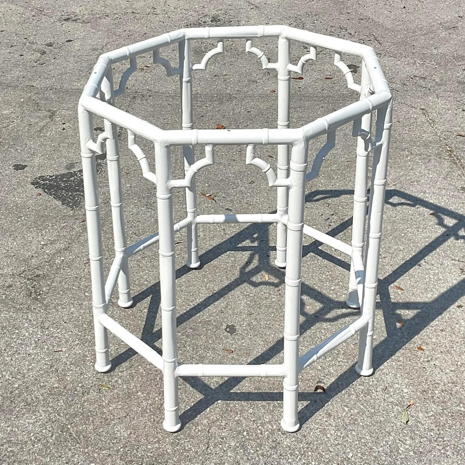 Vintage a Coastal Cast Aluminum Chinese Chippendale Outdoor Dining Set In Good Condition In west palm beach, FL
