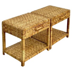 Comodini in rattan intrecciato vintage e costiero - una coppia
