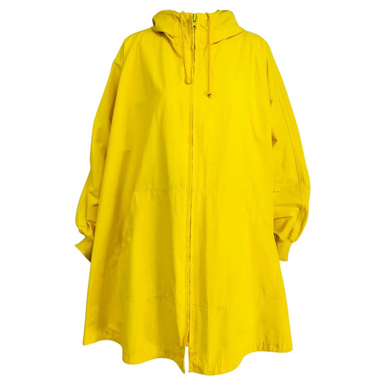 Vintage A Line Anne Klein Bright Yellow A Line Zip Front Jacket with Hood  For Sale at 1stDibs