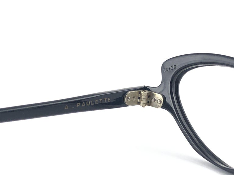 A. Paulette Cateye Lunettes de soleil vintage fabriquees en France 1960