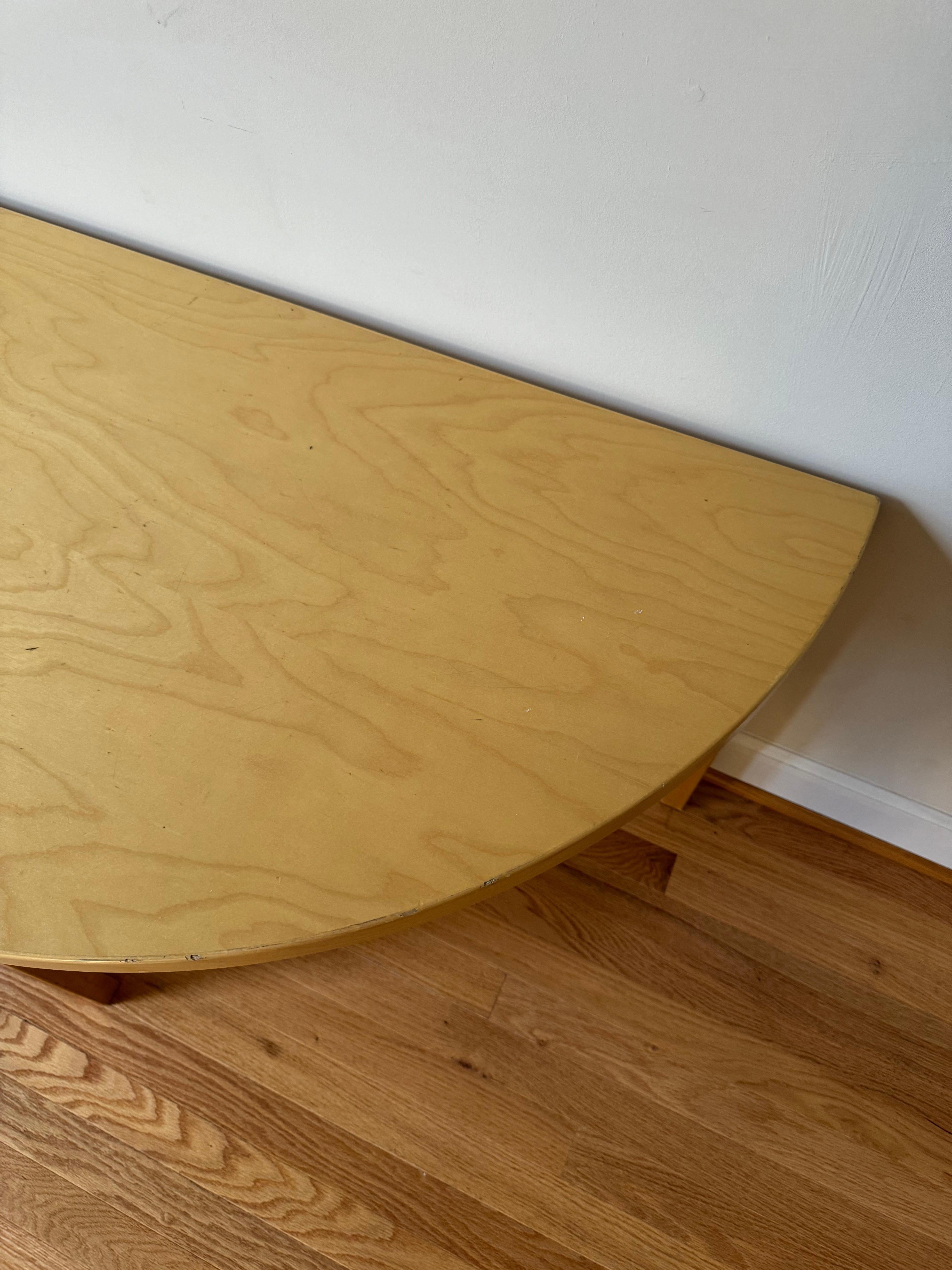 Vintage Aalto Table half-round by Alvar Aalto for Artek For Sale 1
