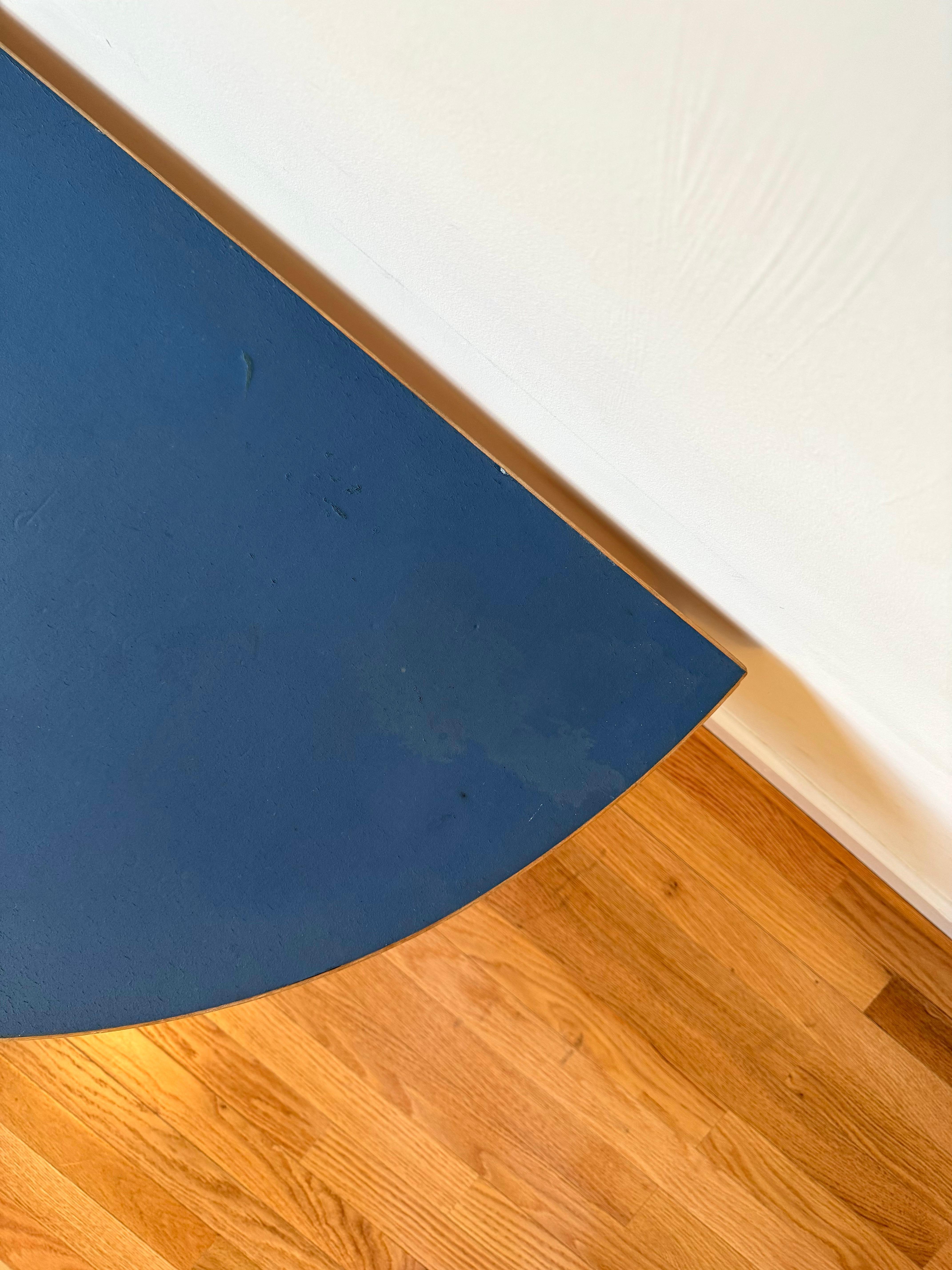 Vintage Aalto Table half-round di Alvar Aalto per Artek (altezza tavolino) in vendita 9