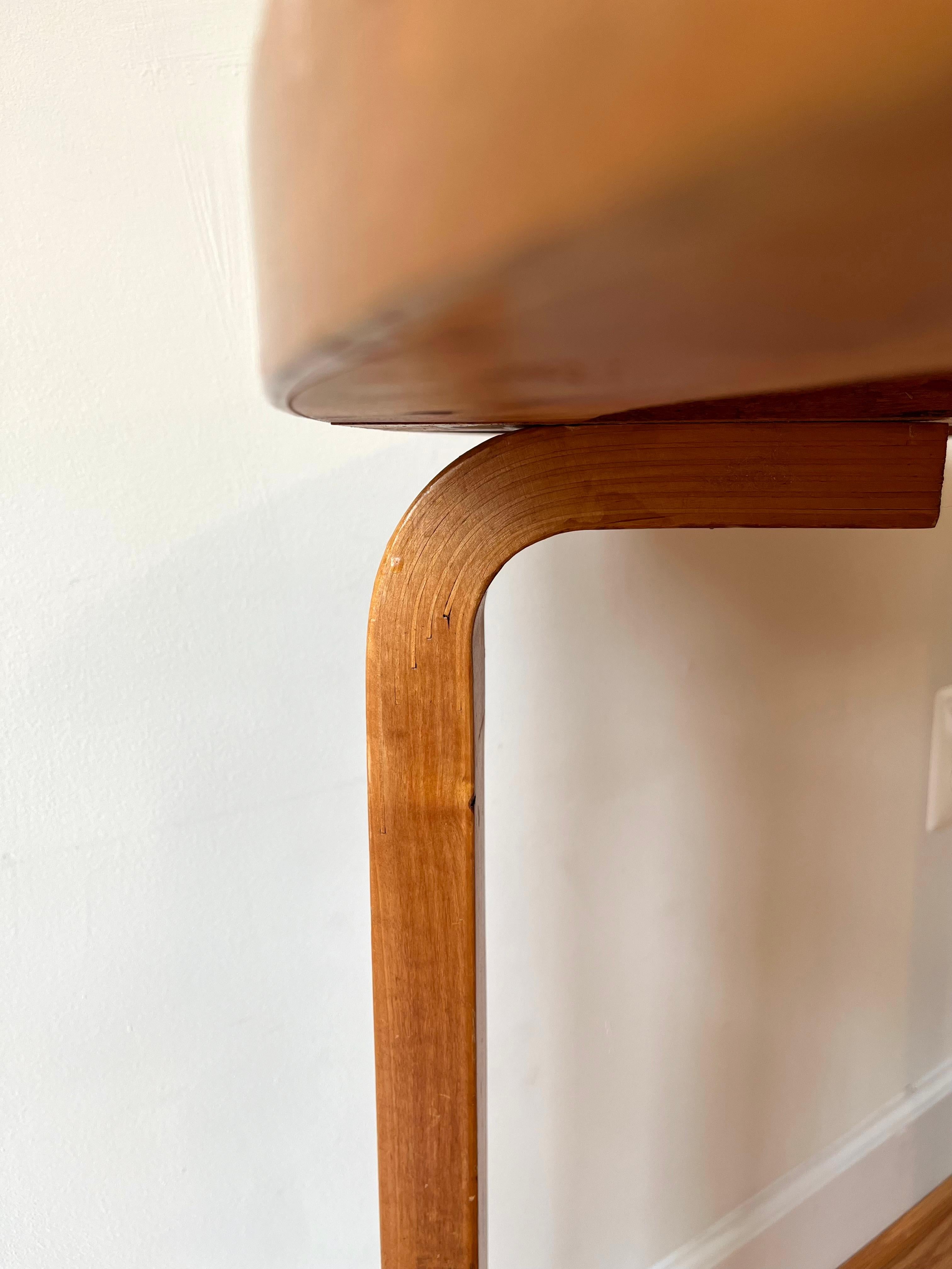 Vintage Aalto Table Round by Alvar Aalto for Artek, 1940s In Fair Condition In Centreville, VA