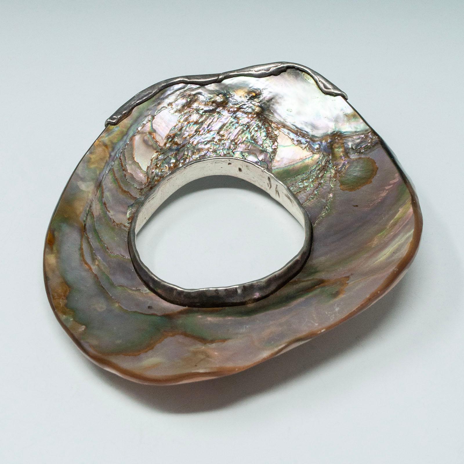 Vintage Abalone and Silver Artisan Bracelet For Sale 4