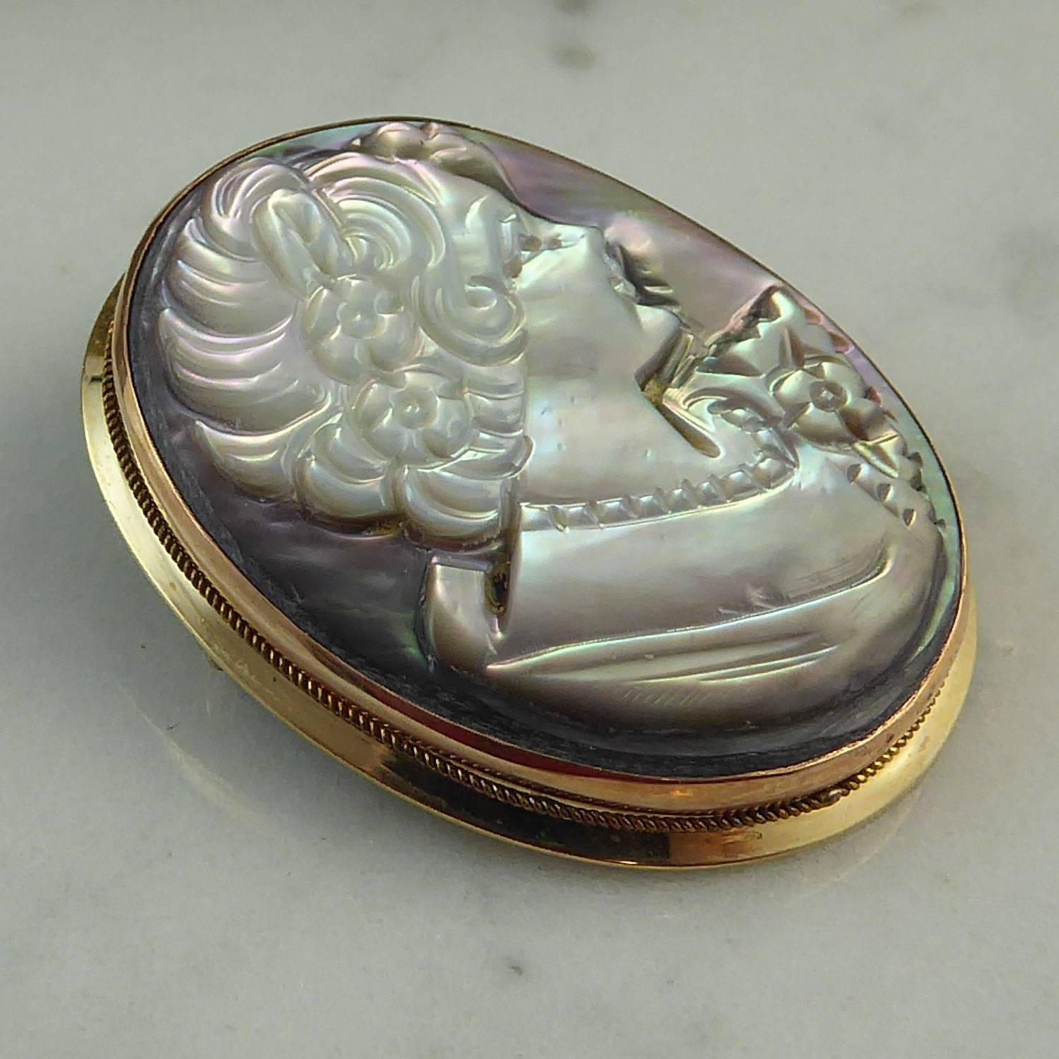 Vintage Abalone Shell Cameo Brooch or 