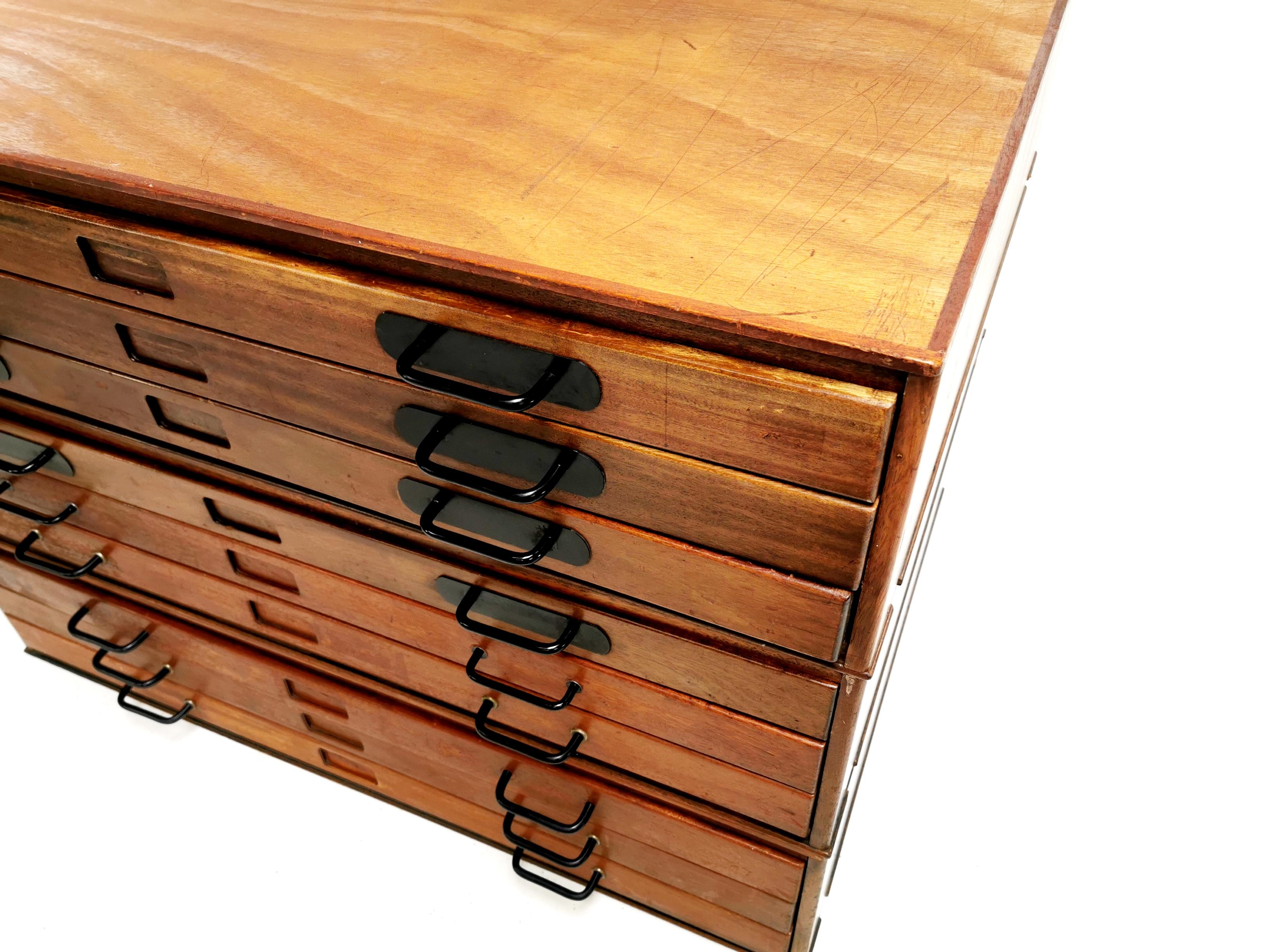 map chest of drawers