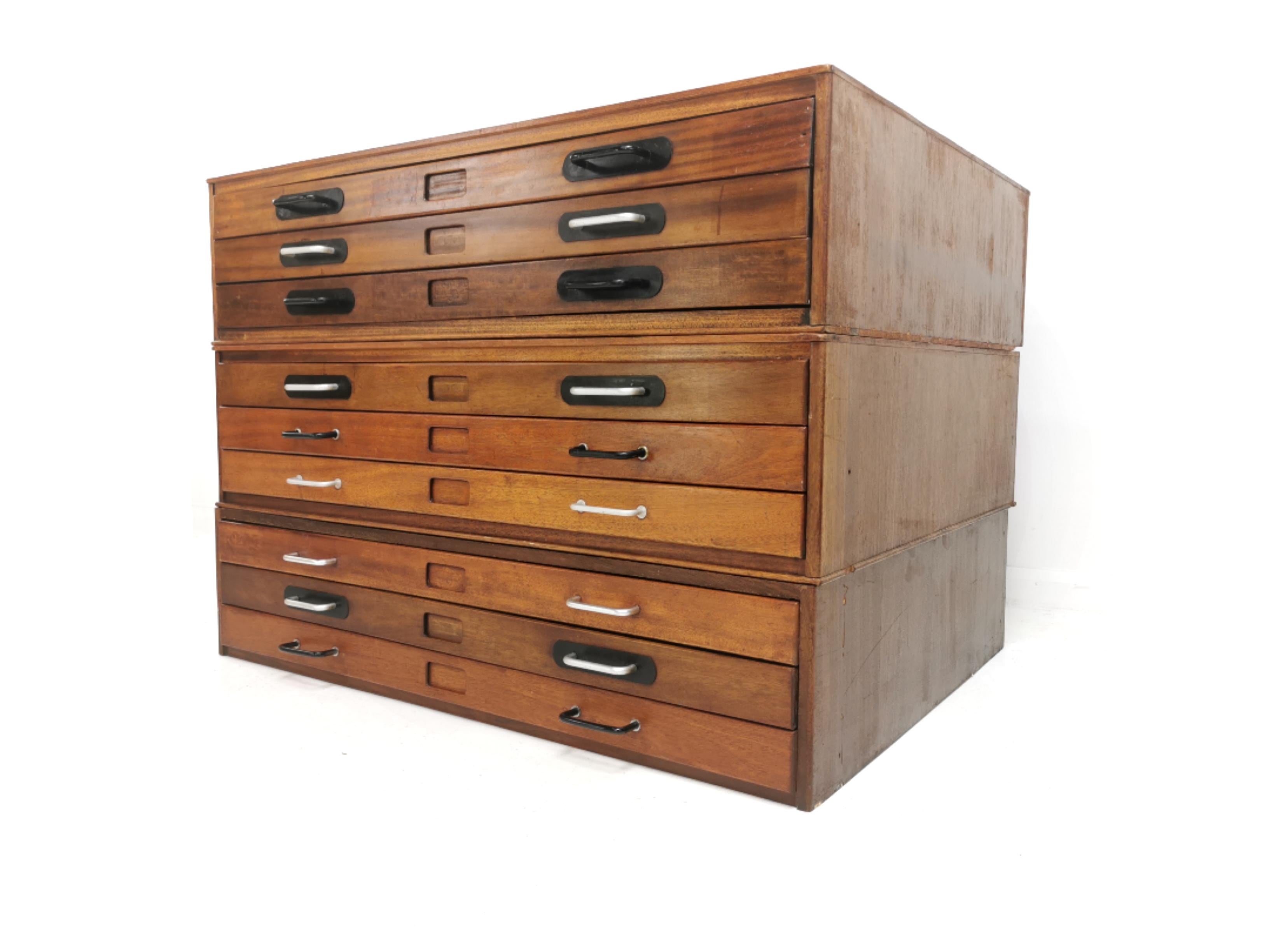 artist chest of drawers