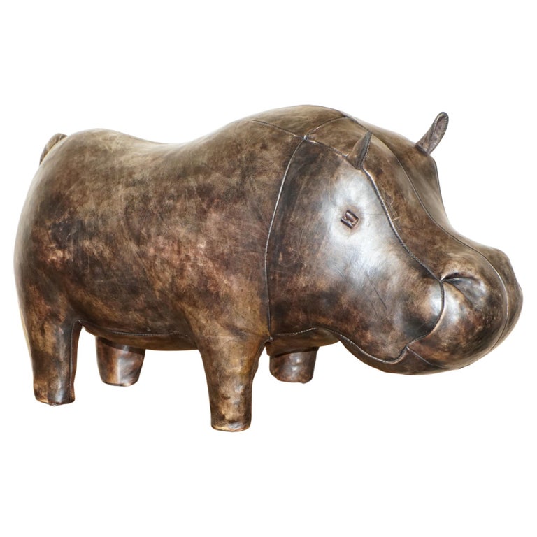Vintage Abercrombie and Fitch Omersa Hippo pouf en cuir marron Hippopotamus  sur 1stDibs