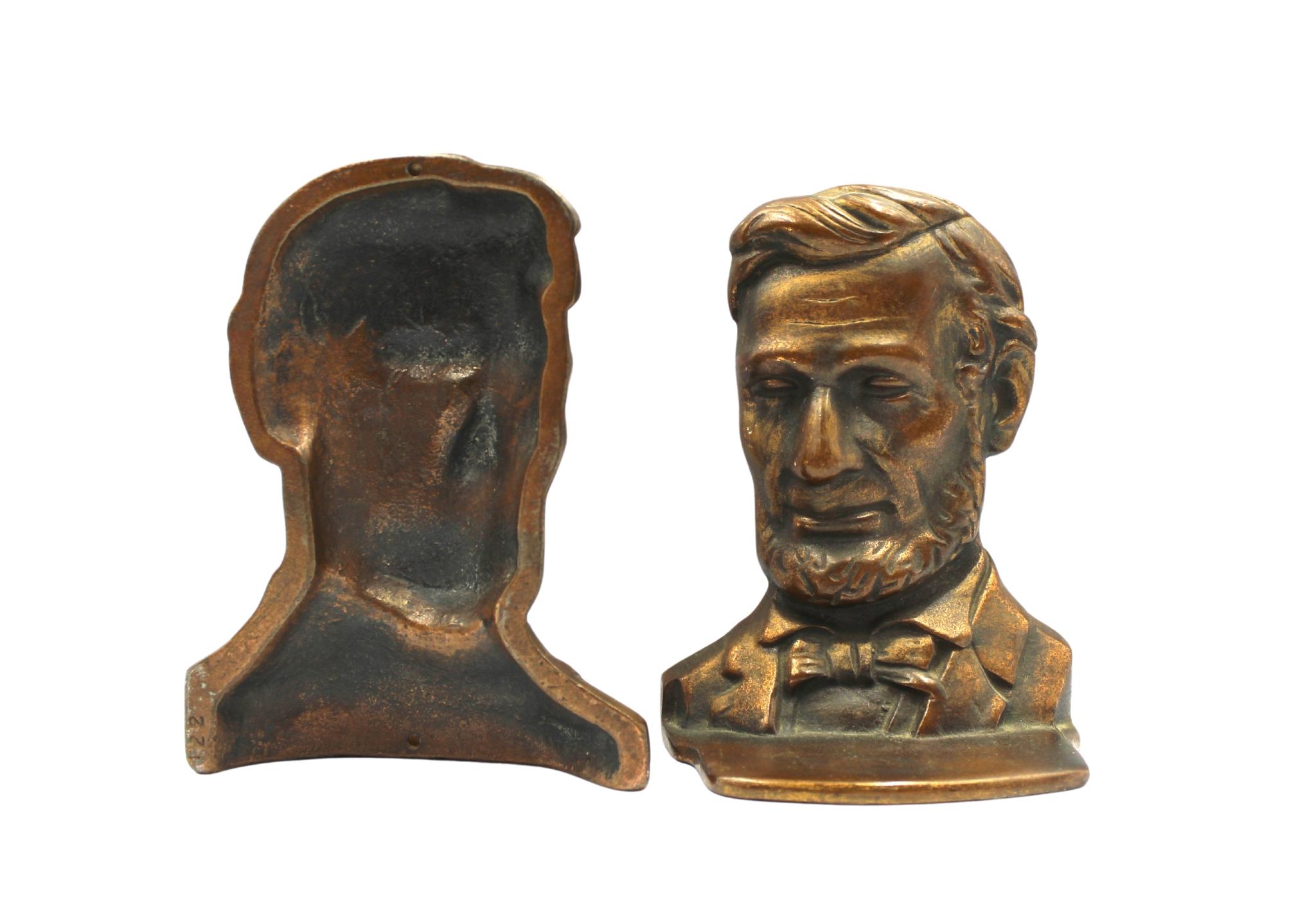 Vintage Abraham Lincoln Bronze Bust Bookends In Good Condition In Colorado Springs, CO
