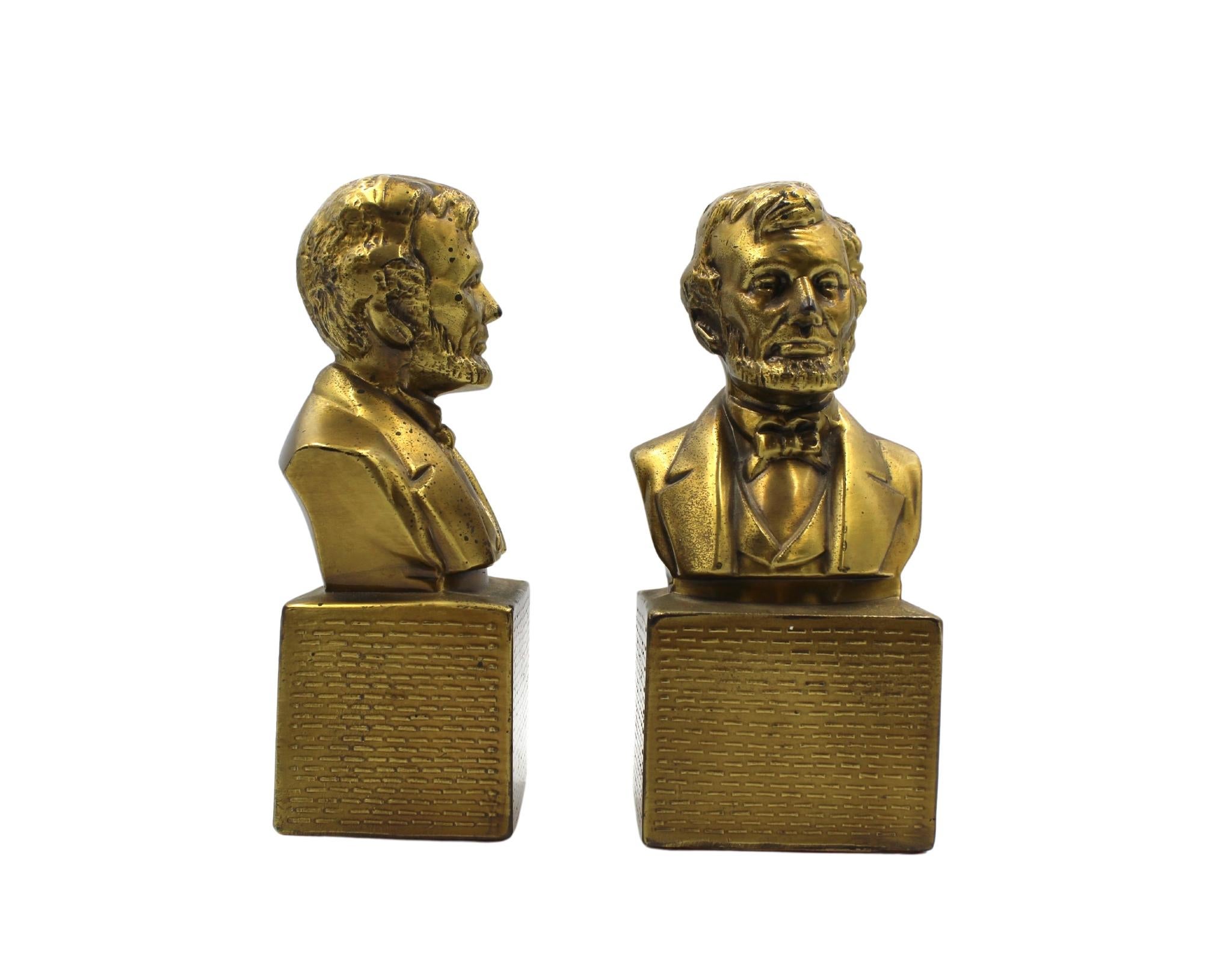 Mid-Century Modern Vintage Abraham Lincoln Bust Bookends by Philadelphia Manufacturing Co.