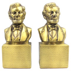 Vintage Abraham Lincoln Bust Bookends by PM American Craftsman