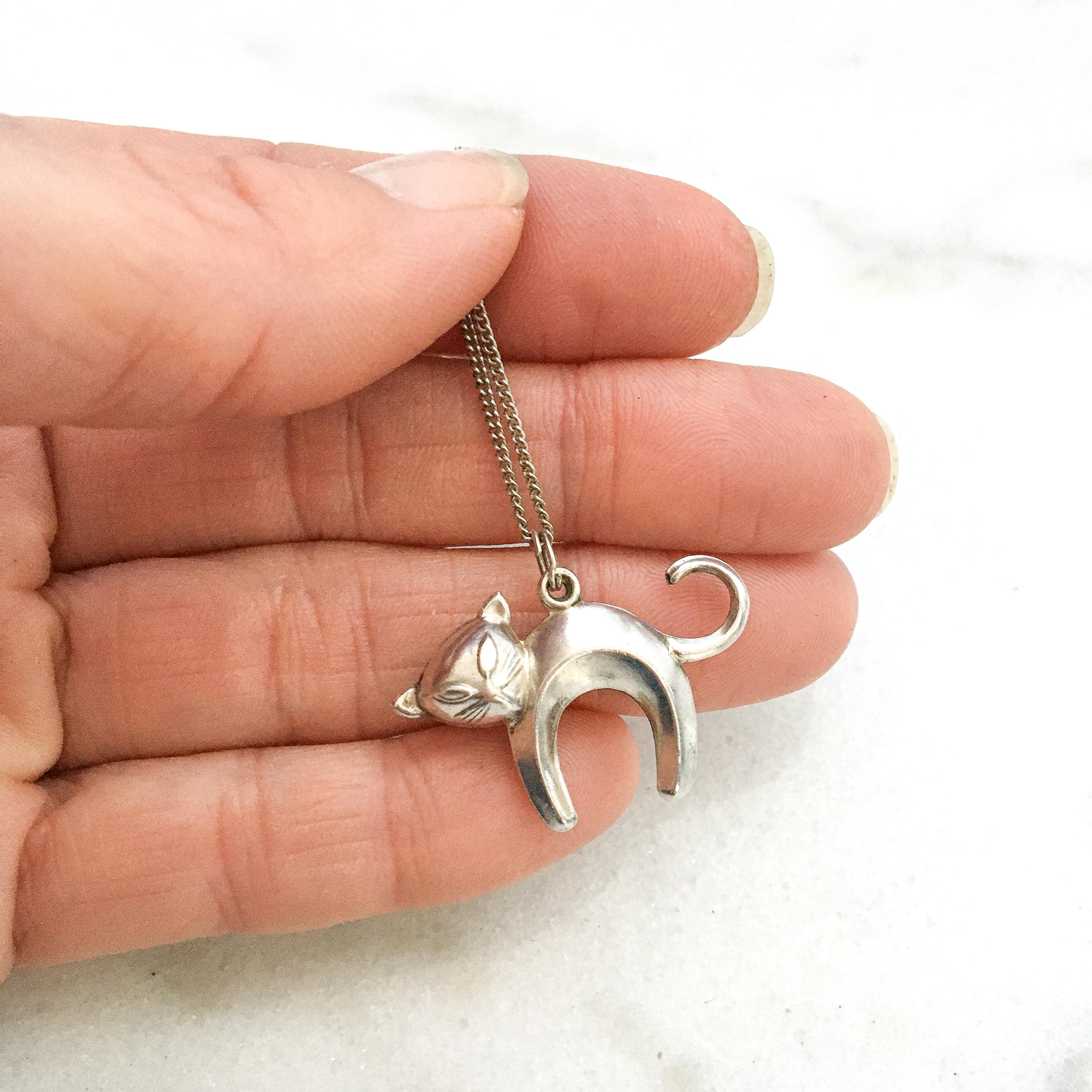 Vintage Abstract Arched Cat Silver Charm Pendant 2