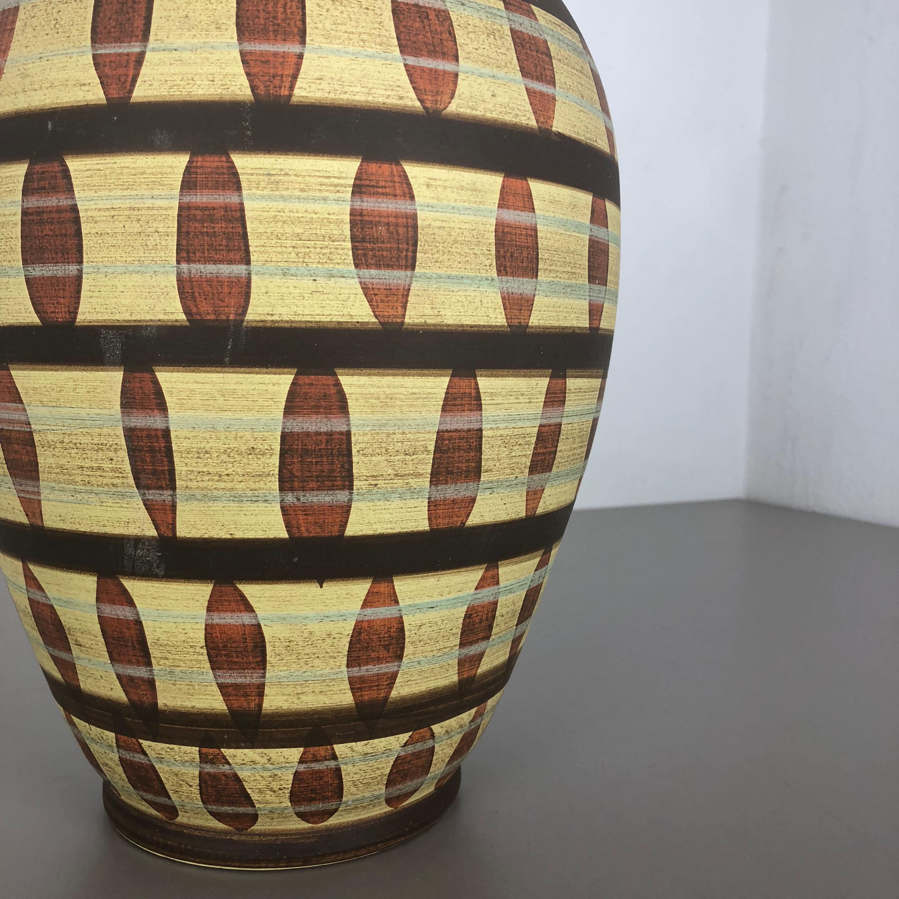 Vase en céramique abstraite vintage de Simon Peter Gerz, Allemagne, années 1950 en vente 5
