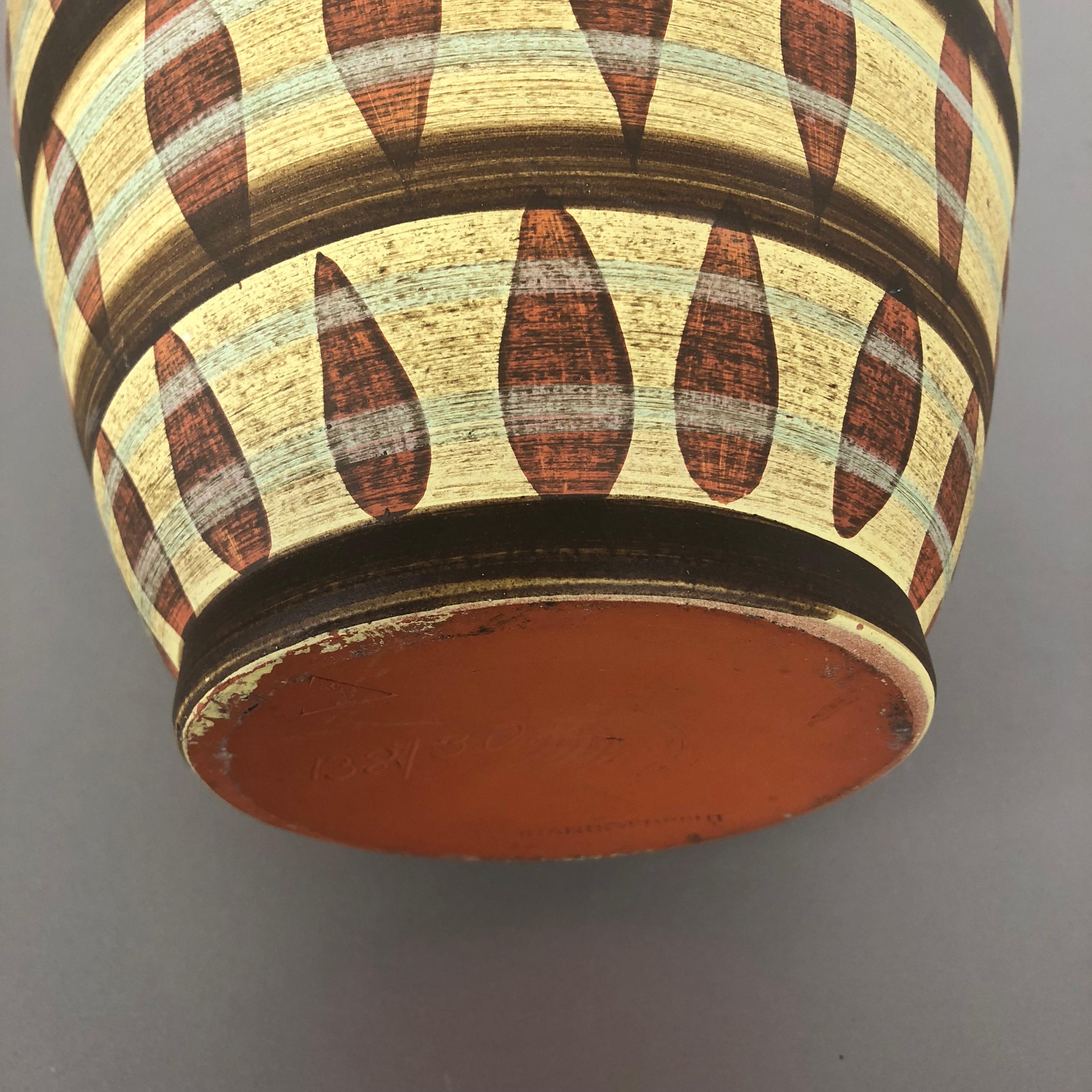 Vase en céramique abstraite vintage de Simon Peter Gerz, Allemagne, années 1950 en vente 8