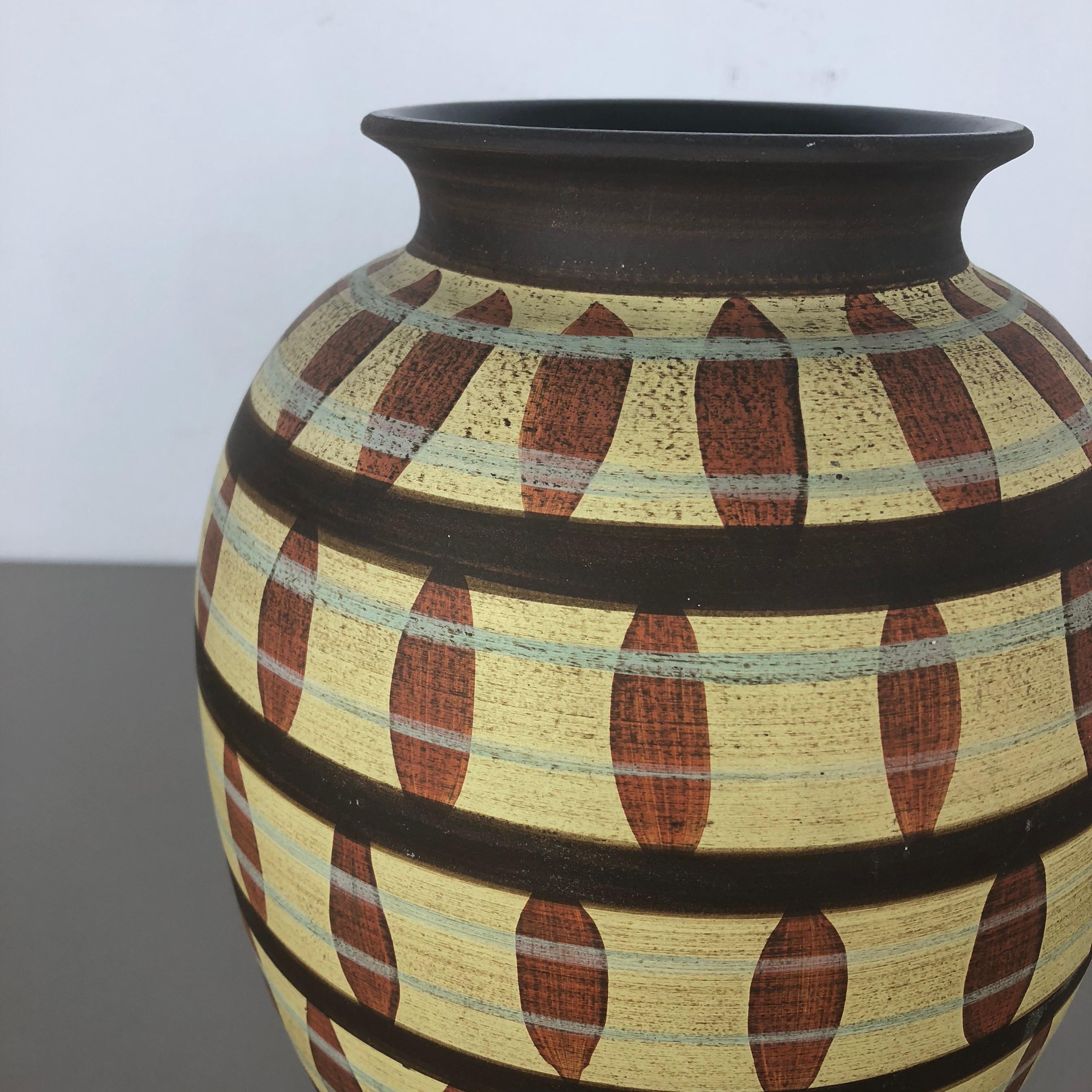 20ième siècle Vase en céramique abstraite vintage de Simon Peter Gerz, Allemagne, années 1950 en vente