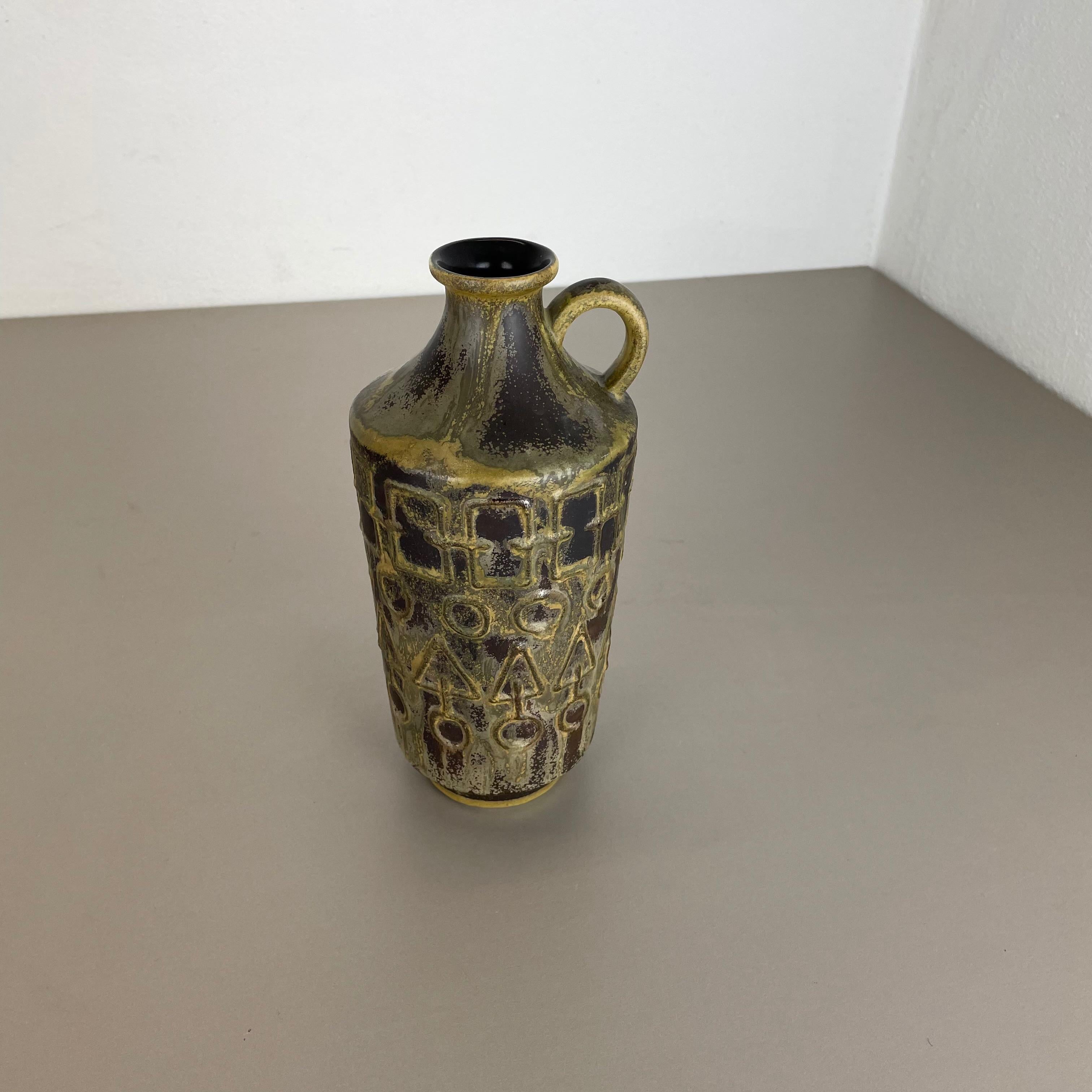 Vintage Abstract Ceramic Pottery Vase by Simon Peter Gerz, Germany, 1960s In Good Condition For Sale In Kirchlengern, DE