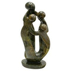 Abstrakte Familienstatue im Vintage-Stil, Stammeskunst, Hartstein, dekorative Verzierung, ca. 1960