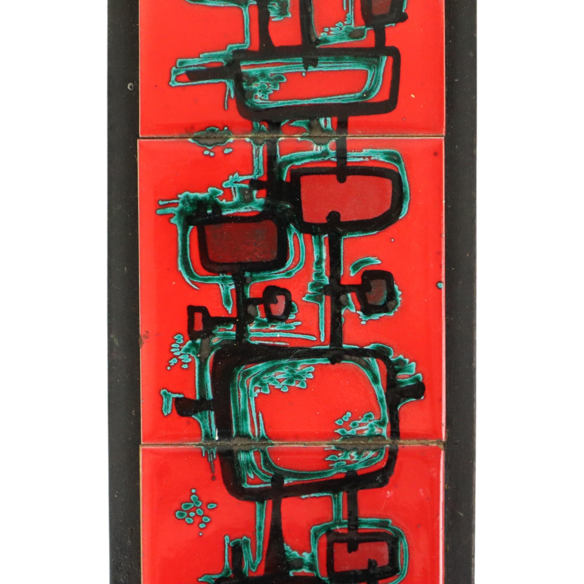 Set von 2 abstrakten roten Keramik-Wandschmuck-Sets, Vintage (Mitte des 20. Jahrhunderts) im Angebot