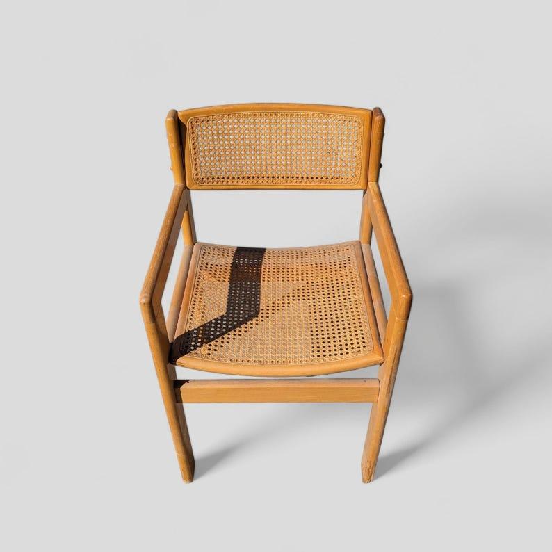 Vintage Accent Chair, Solid Wood, Birch, Cane, Office, Living Room, Bedroom, Mid Century, MCM

Measurements: 32