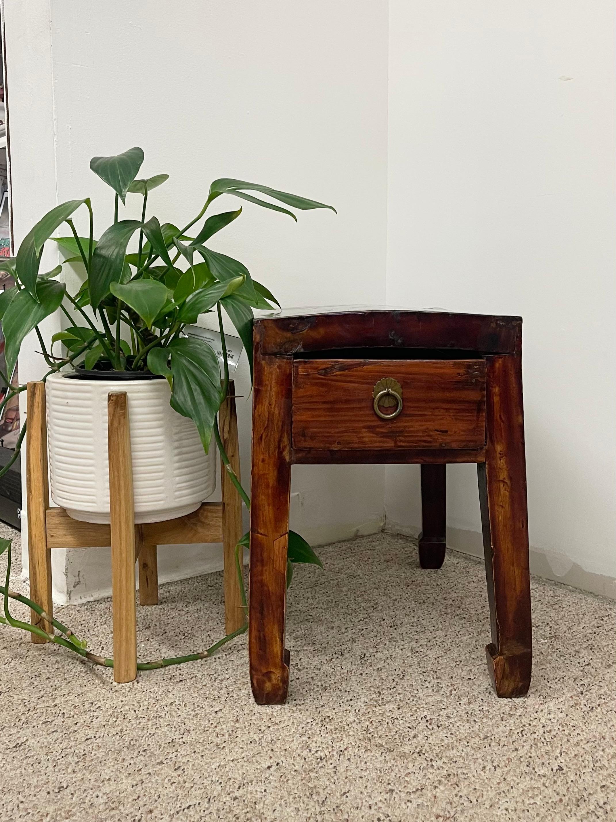 Mid-Century Modern Vintage Accent Table in Style of Chinese Distressed Elm Wood Table For Sale