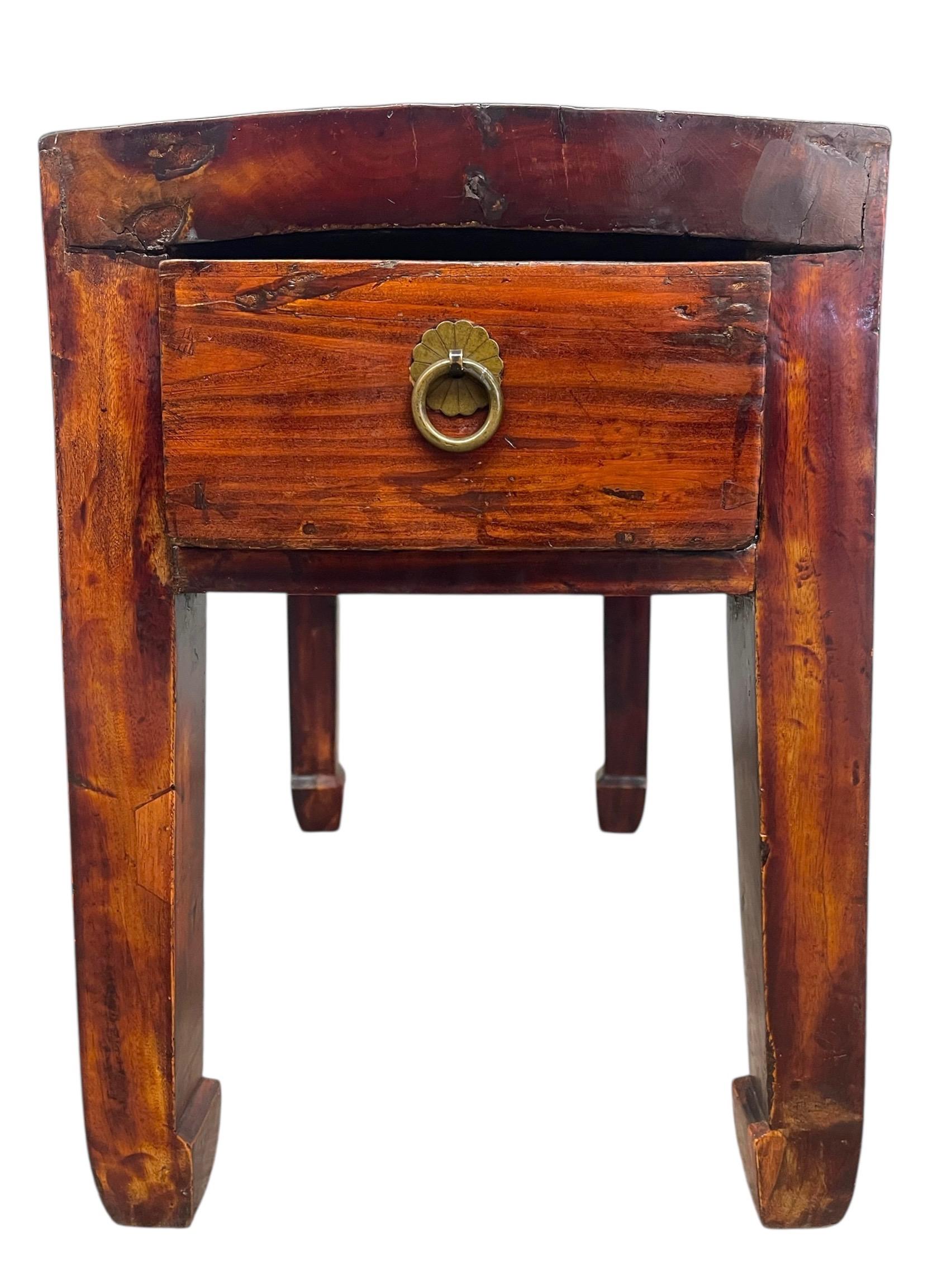 Vintage Accent Table in Style of Chinese Distressed Elm Wood Table For Sale 1