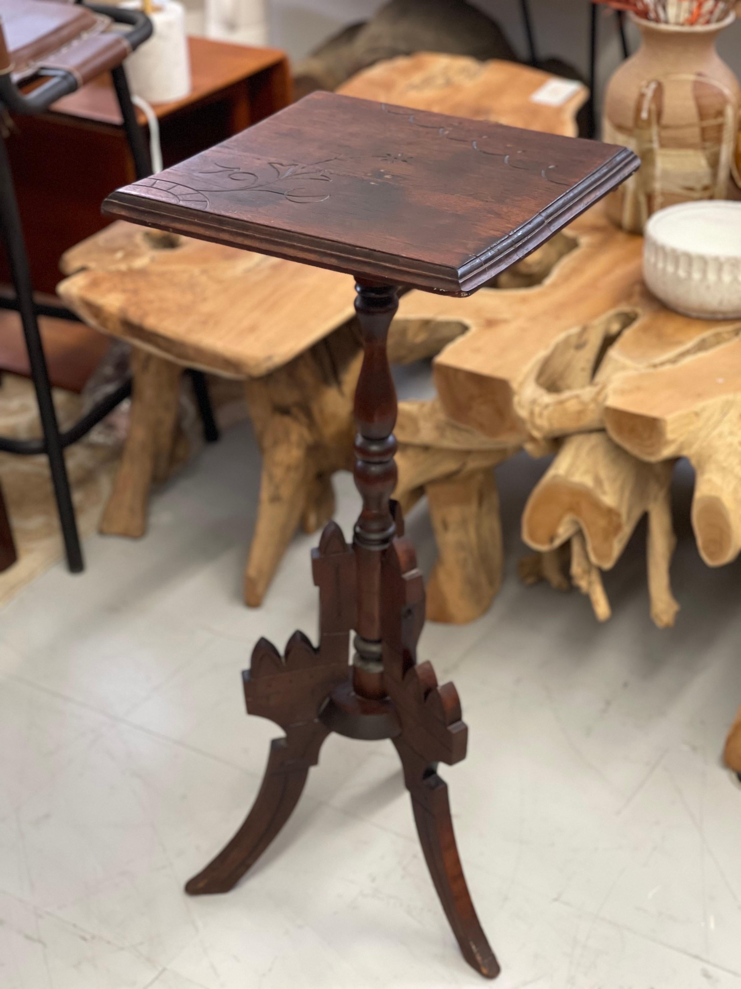 Wood Vintage Accent Table Stand For Sale