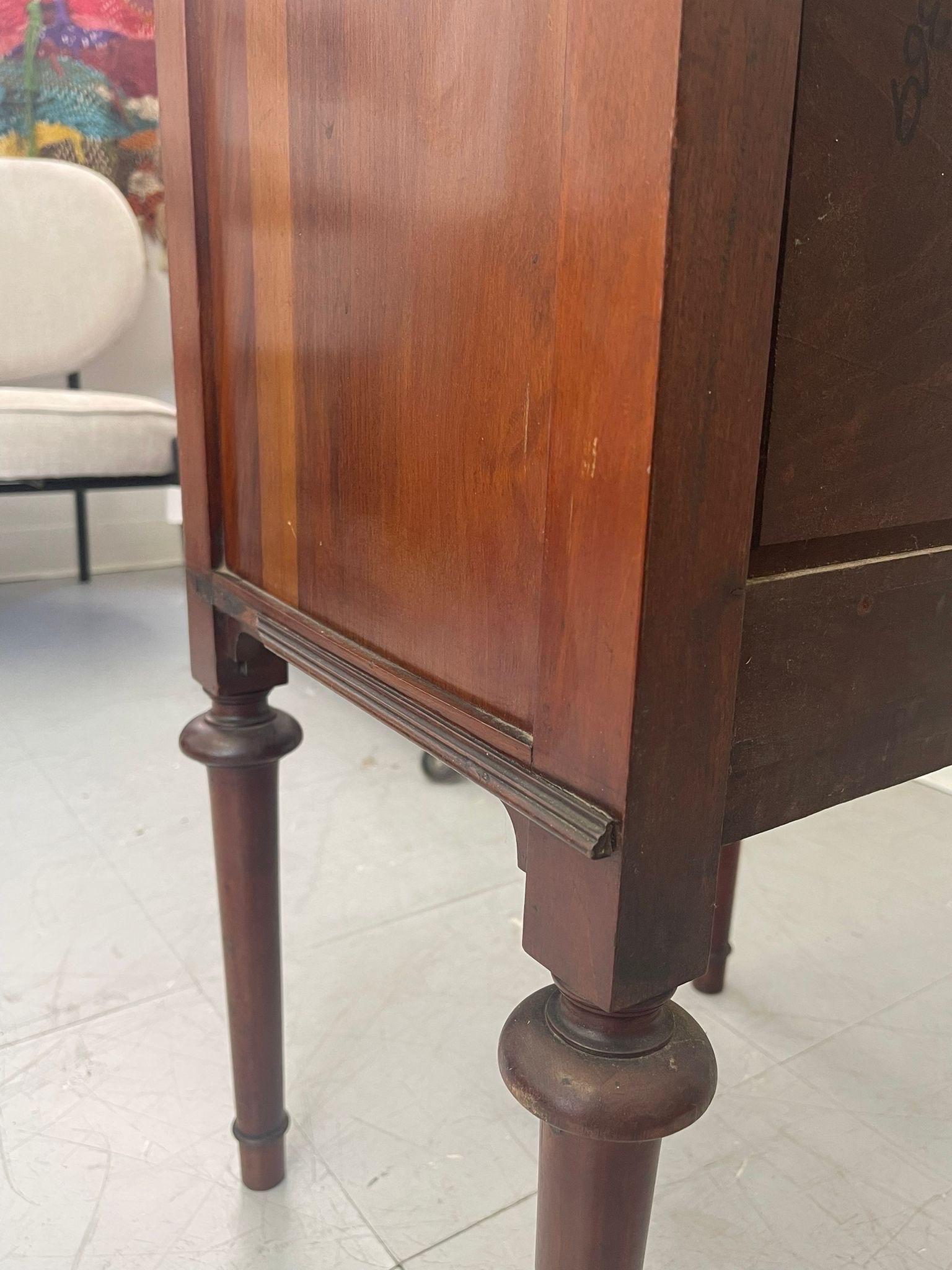 Vintage Accent Table With Dovetail Details Uk Import For Sale 5