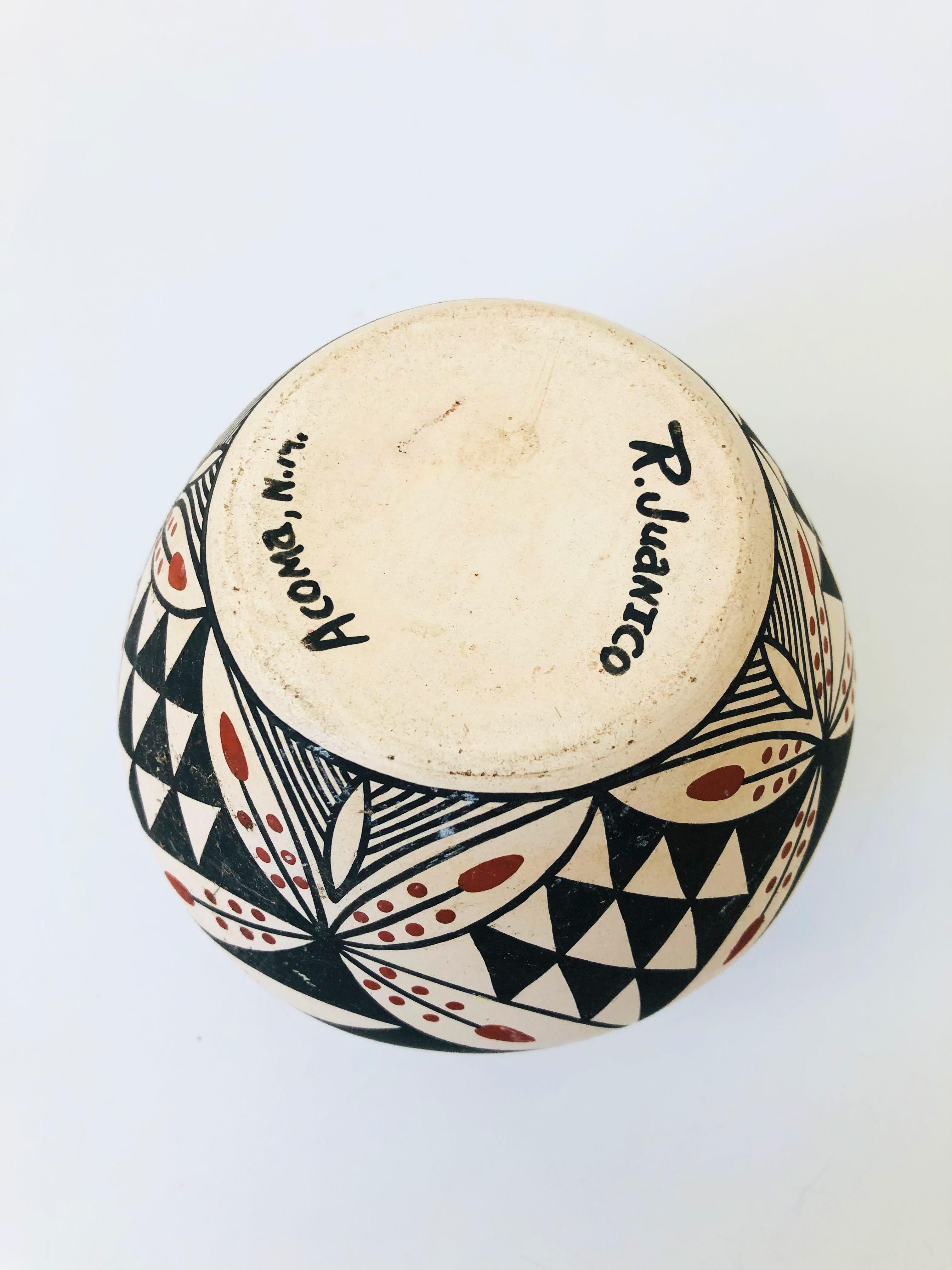 Vintage Acoma Pueblo Pottery Vase by R Juanico 1