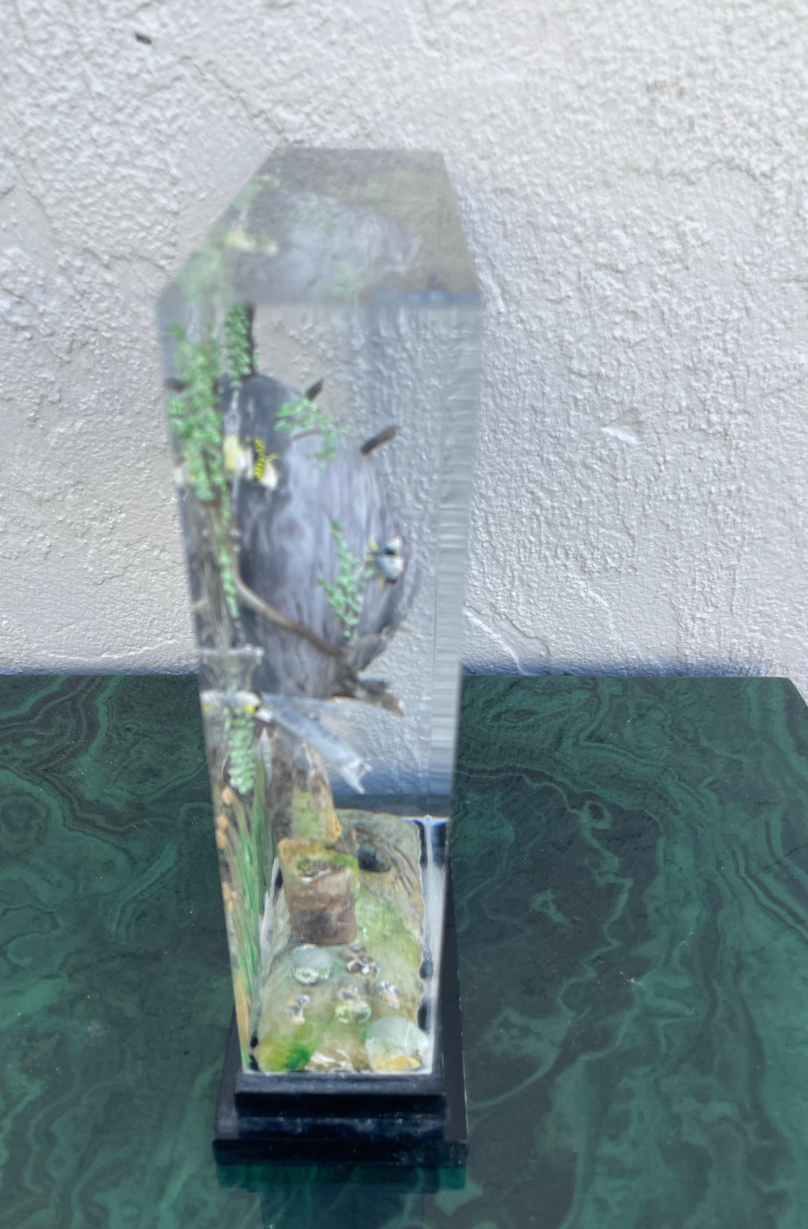 XX secolo Scultura ad alveare in acrilico vintage di Peltier in vendita