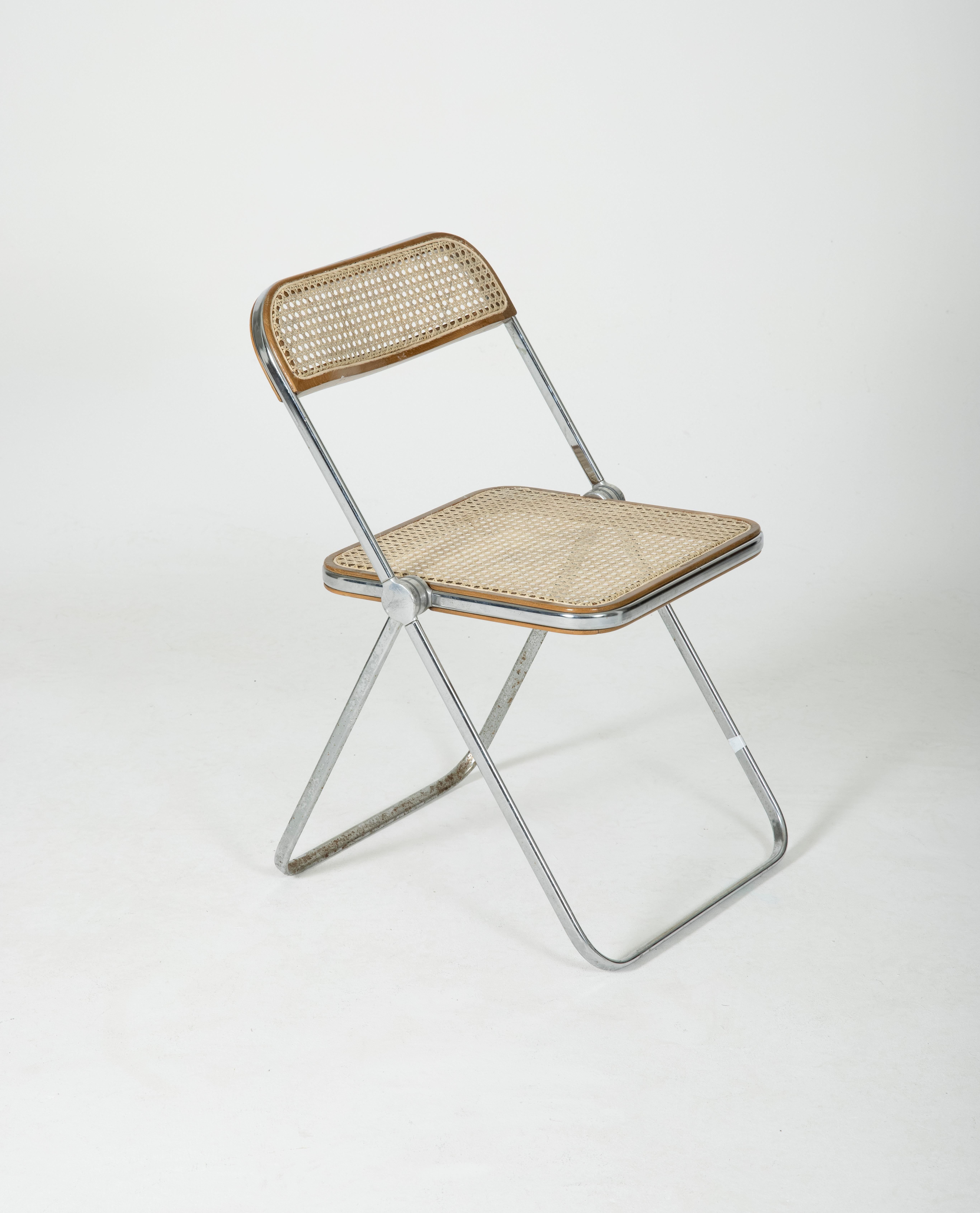 Folding chair 