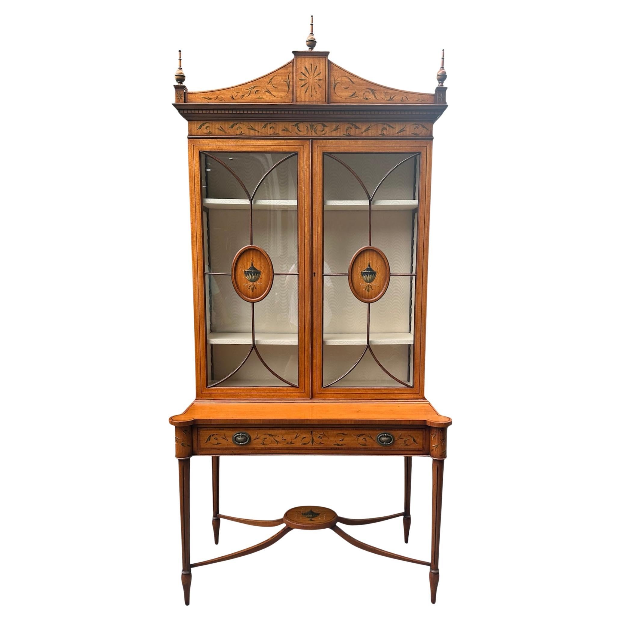 Vintage Adams Stil Farbe dekoriert Display China Cabinet