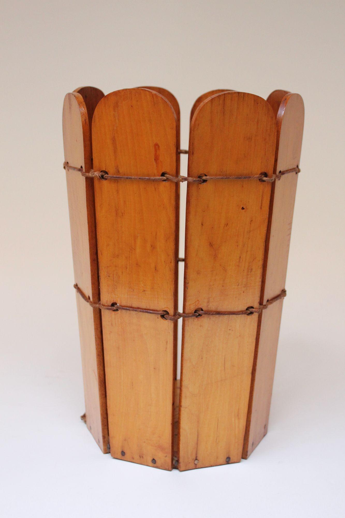 Mission Vintage Adirondack / Craftsman-Style Maple Wastebasket For Sale