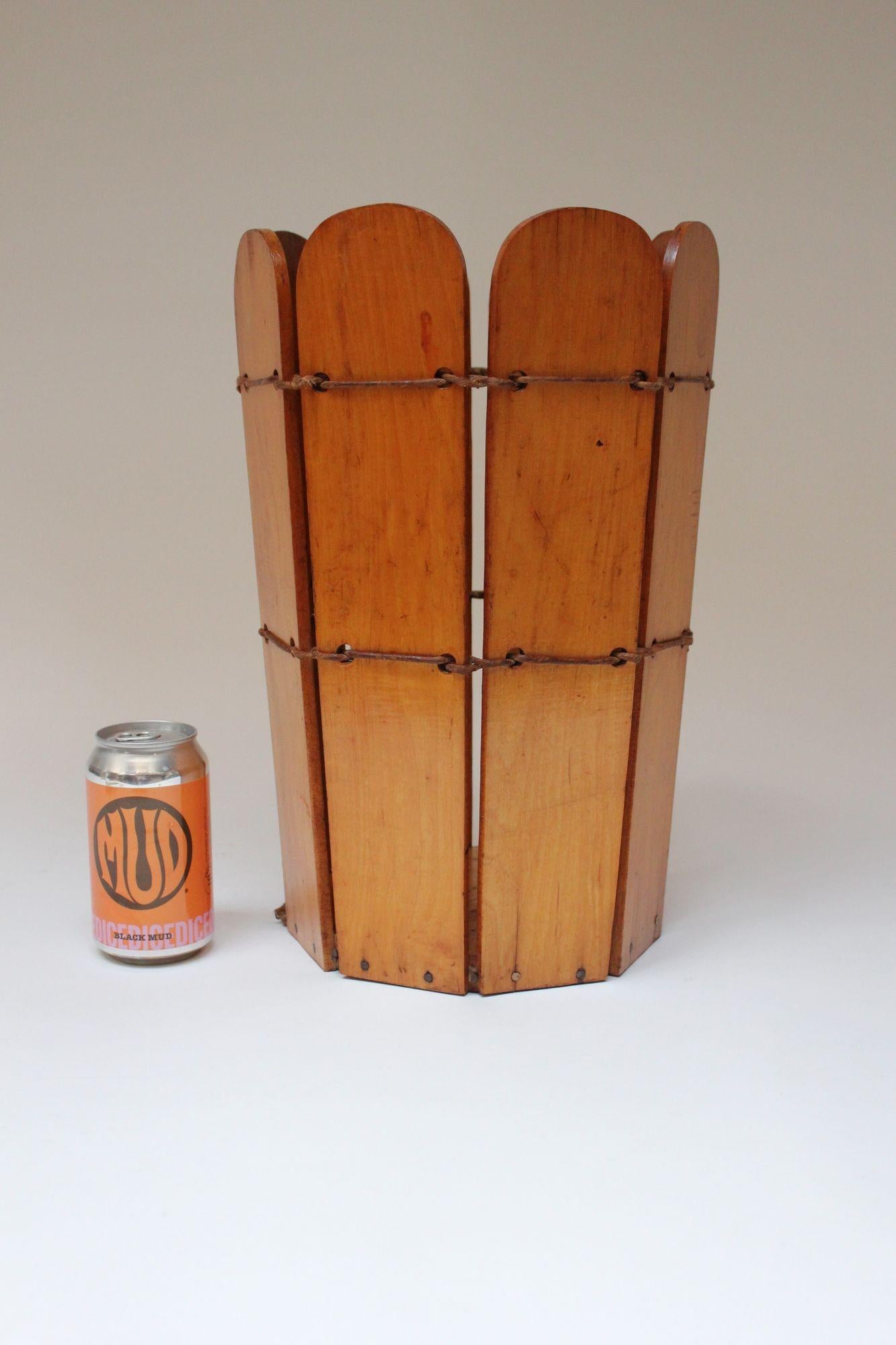 Vintage Adirondack / Craftsman-Style Maple Wastebasket In Good Condition For Sale In Brooklyn, NY