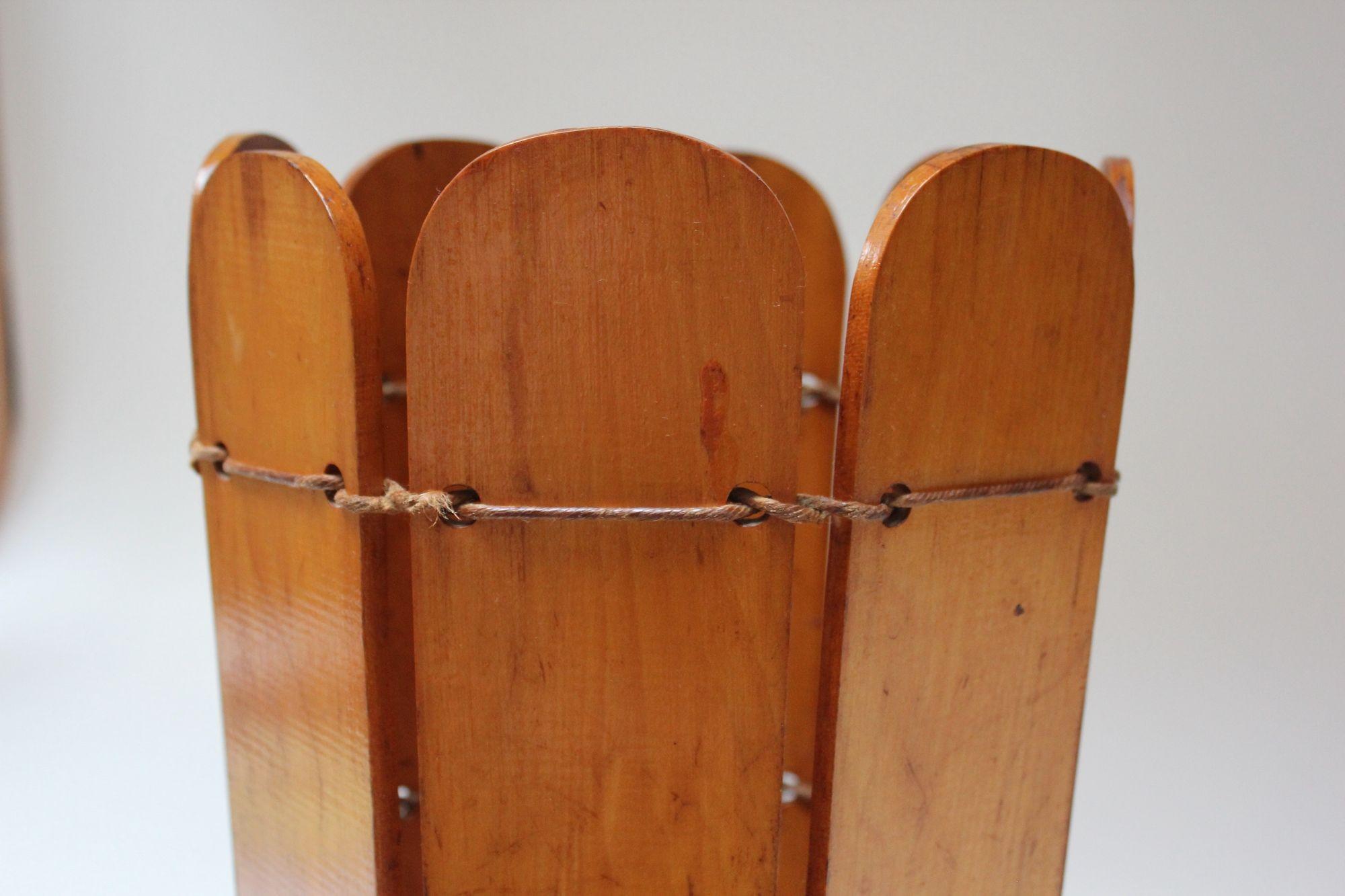Vintage Adirondack / Craftsman-Style Maple Wastebasket For Sale 11