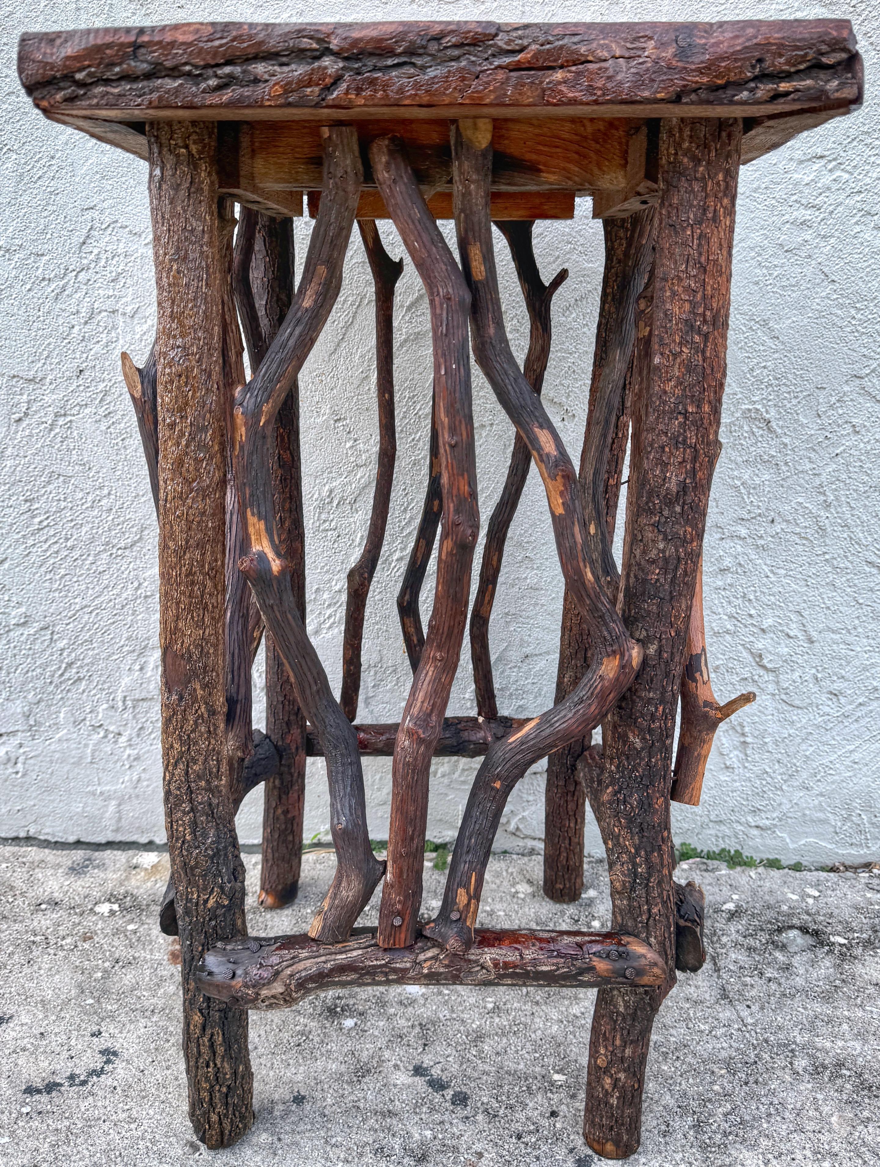 American Vintage Adirondack Log & Twig Table/ Pedestal with Pine Top